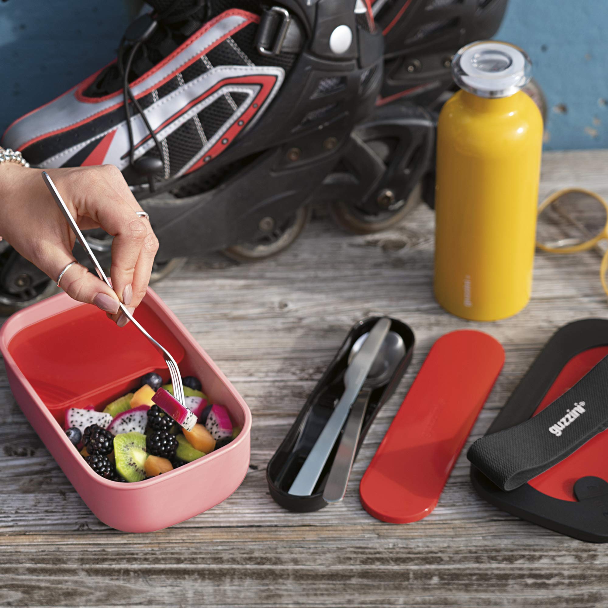 guzzini Red Lunch Box Set With Travel cutlery Store&go