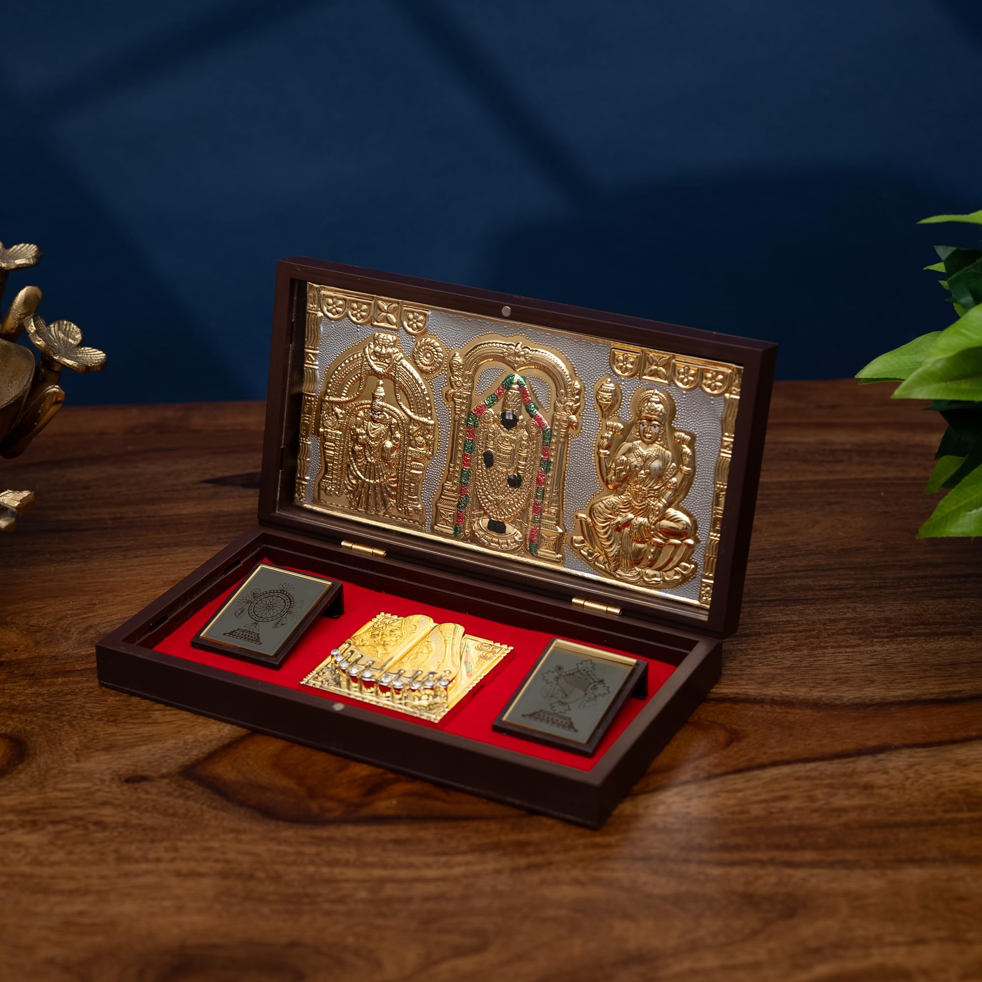 Idolkart Balaji Pocket Temple 24 Karat Gold Coated - Venkateshwara Swamy Photo Frame, Gift, Pooja Box Crafted From Wood, For Wea