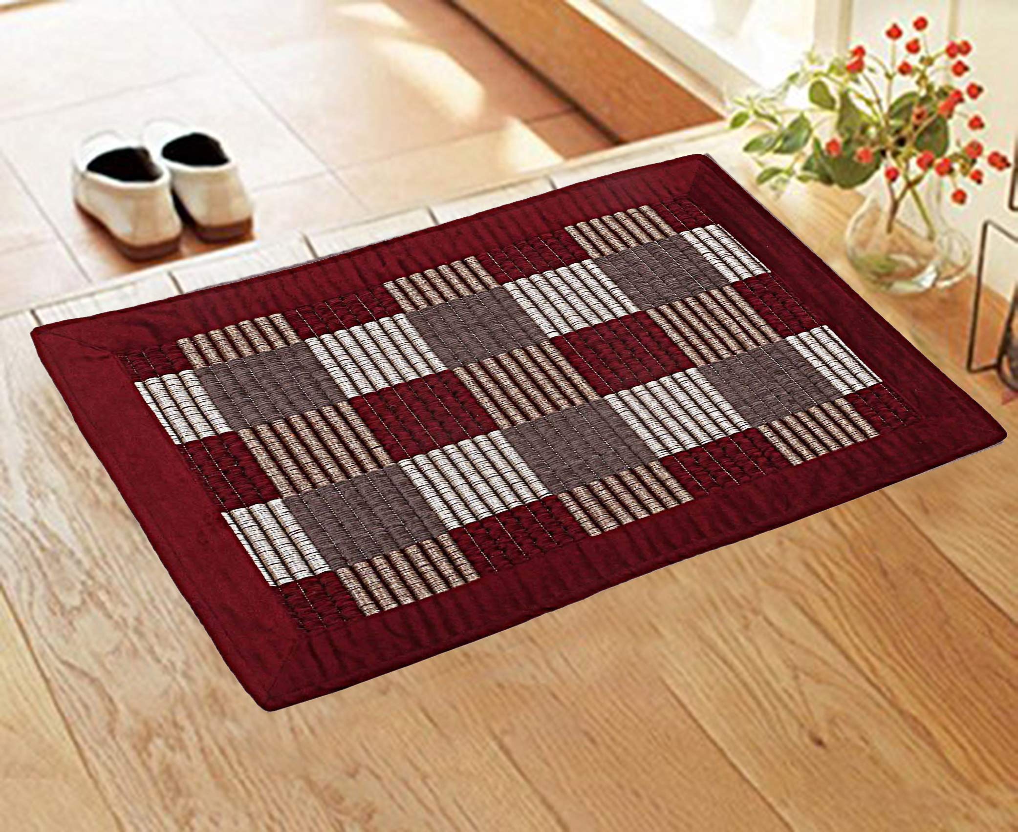 Kuber Industries Checkered Design Reversible Polyester Door Mat 22''X16'' (Maroon)-Ctktc14376