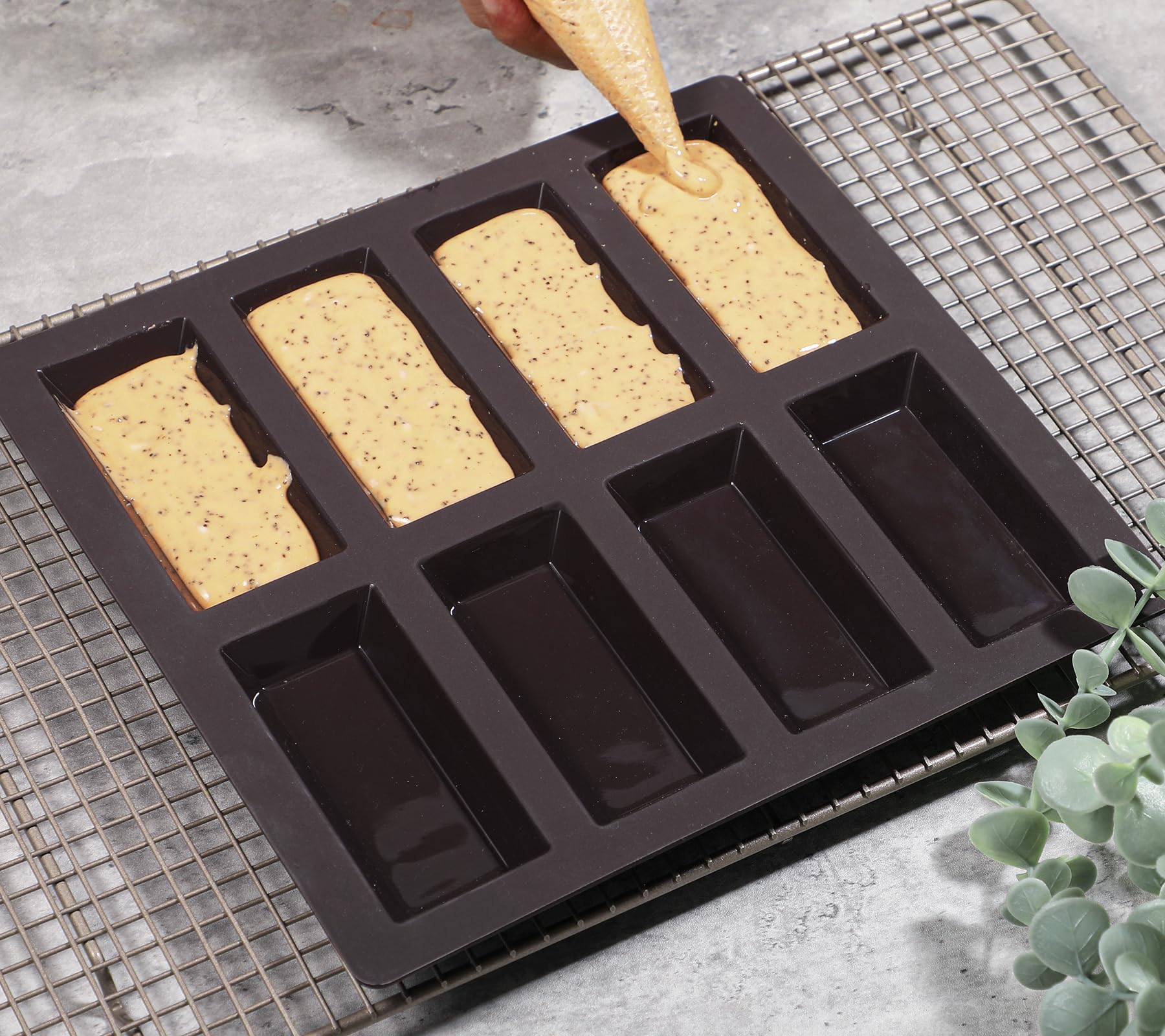 Webake Financier Cake Pan, 8 Cavity Silicone Financier Mold Non Stick Muffin Pan For Biscuits Cookies Bakeware For Oven Baking (