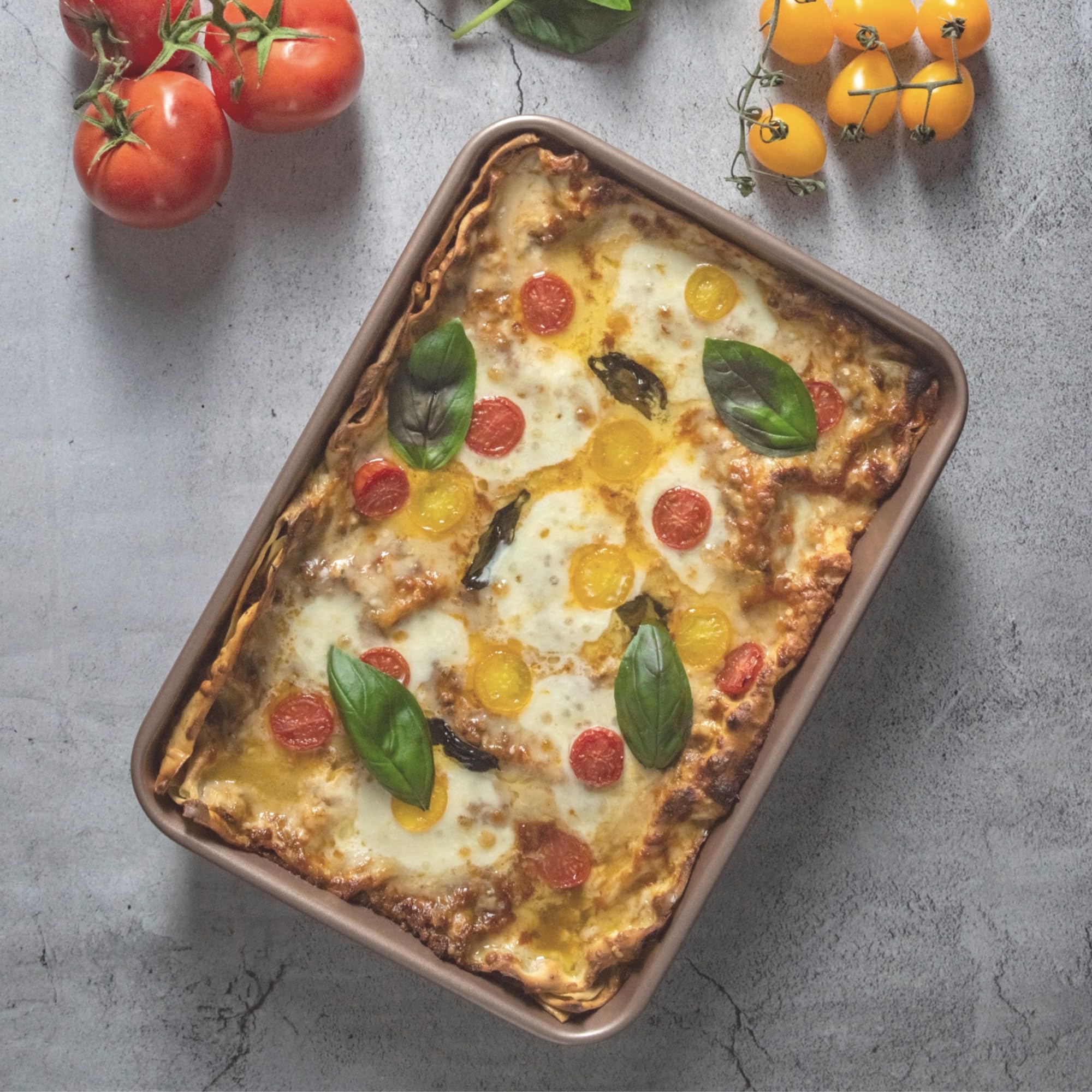 Happiels Nonstick Non Toxic 9X13 In Baking Pan For Oven | Cake Pan 9 X 13 Non Stick Nontoxic | Carbon Steel Gold Brownies Pans 1