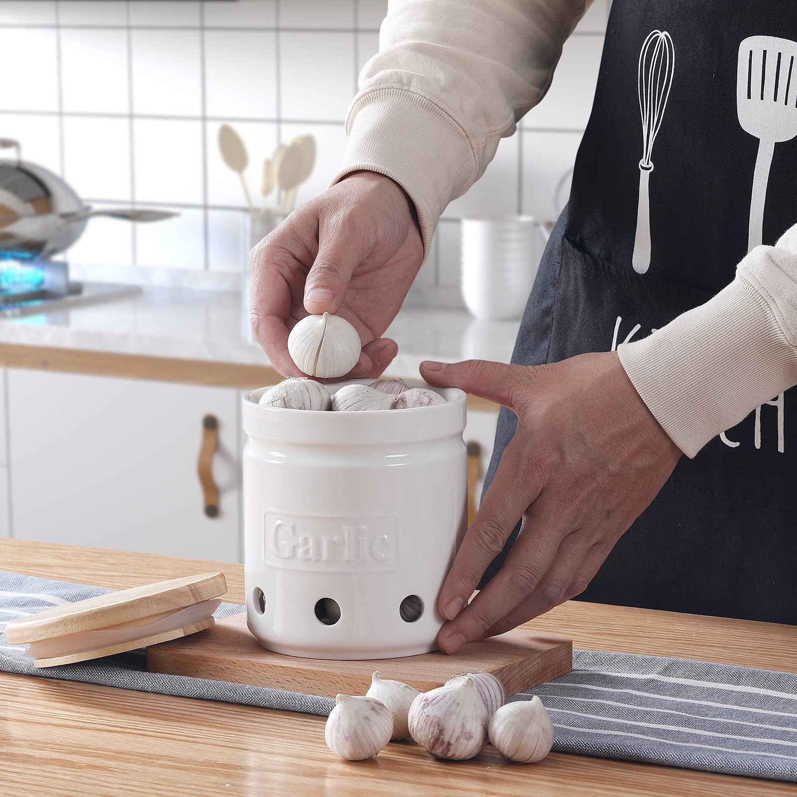 Ontube Large Garlic Keeper With Wooden Lid, Ceramic Garlic Holder Storage, Garlic Container For Kitchen, Garlic Saver To Keep Yo
