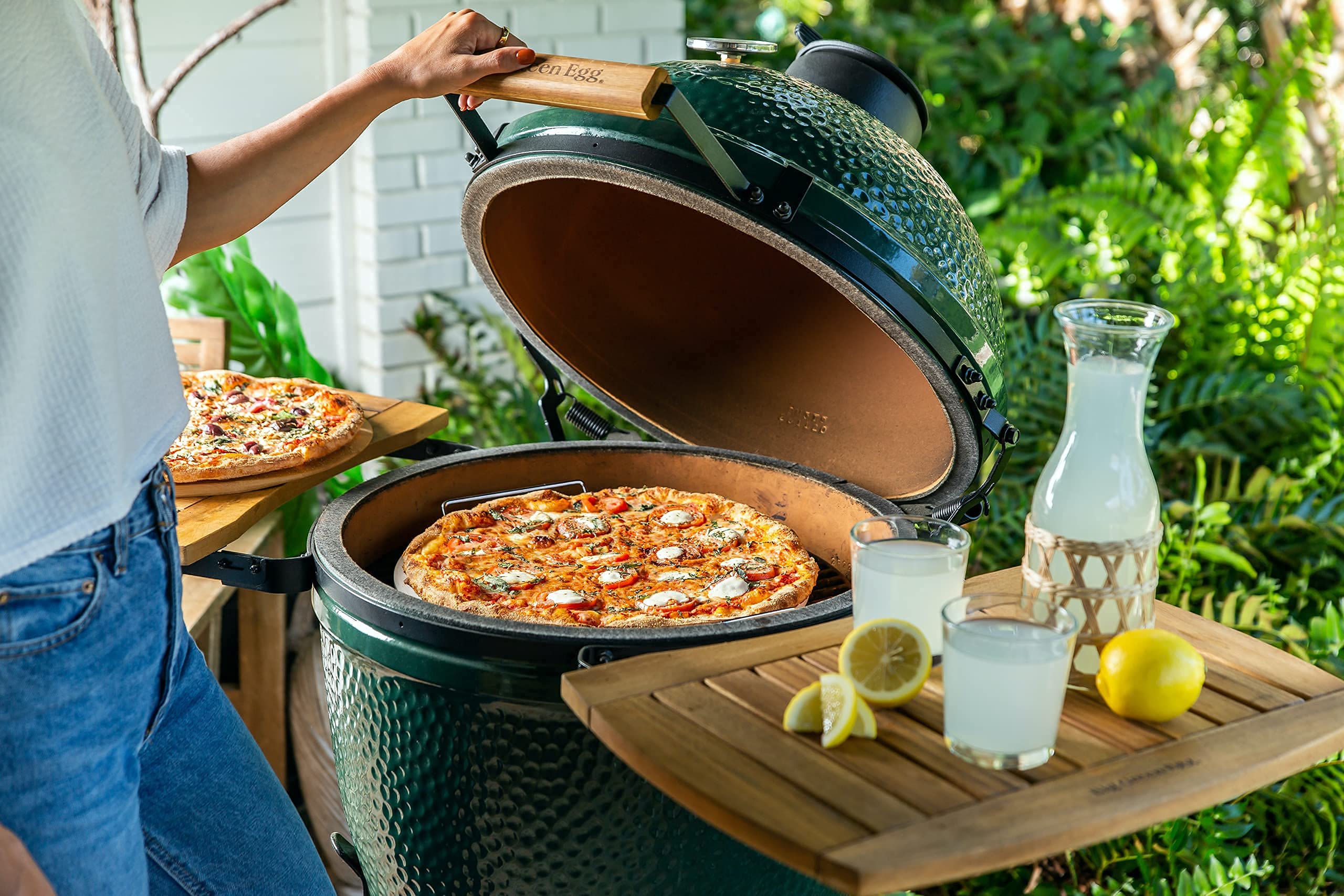 Cuzi Gourmet Xl 4-Piece Pizza Stone Set - 15'' Thermal Shock Resistant Cordierite Pizza Baking Stone, 22'' Natural Bamboo Pizza