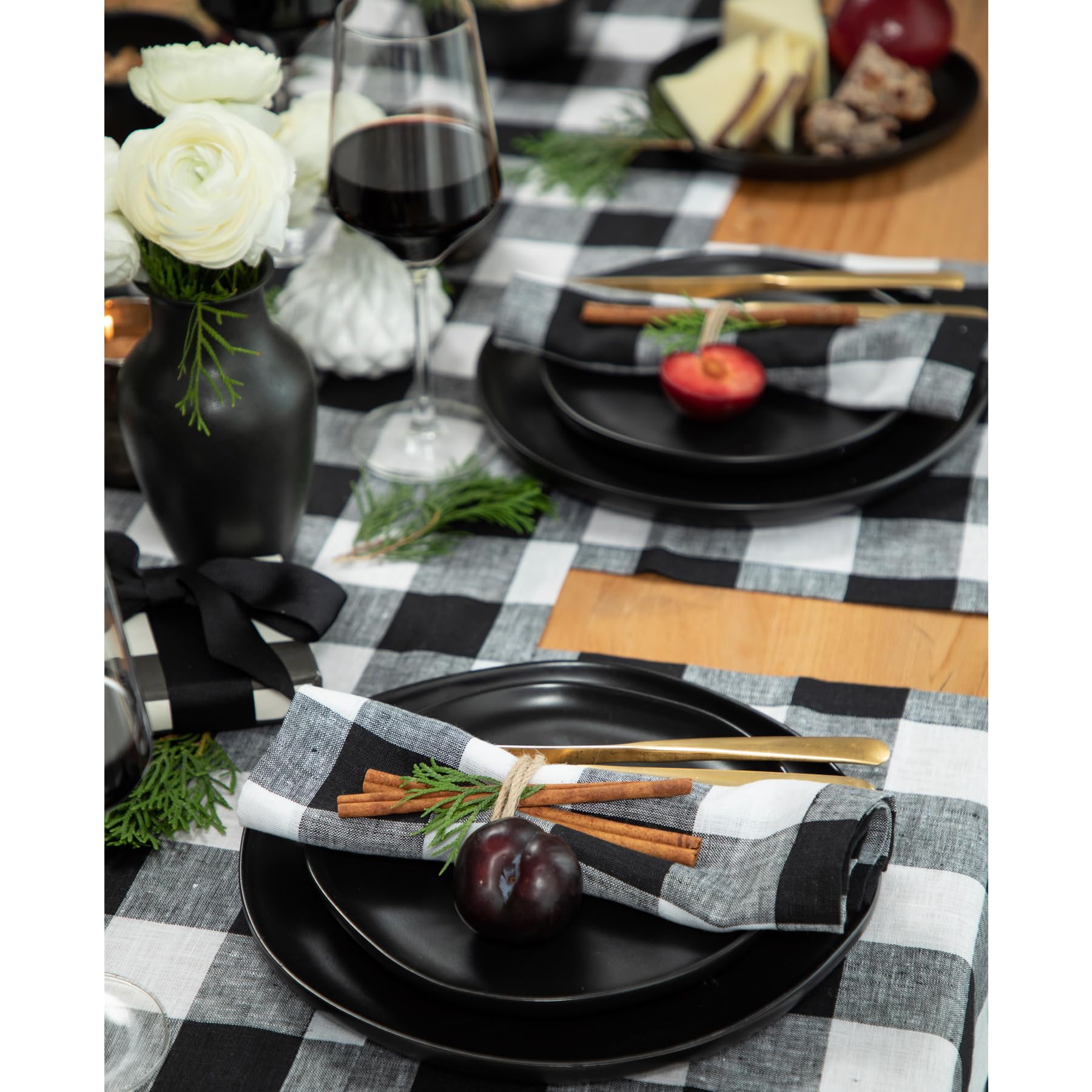 Solino Home Buffalo Check Linen Placemats 19'' L X 14'' W Inch - 100% Pure Linen Black And White Plaid Cloth Placemats Set Of 4