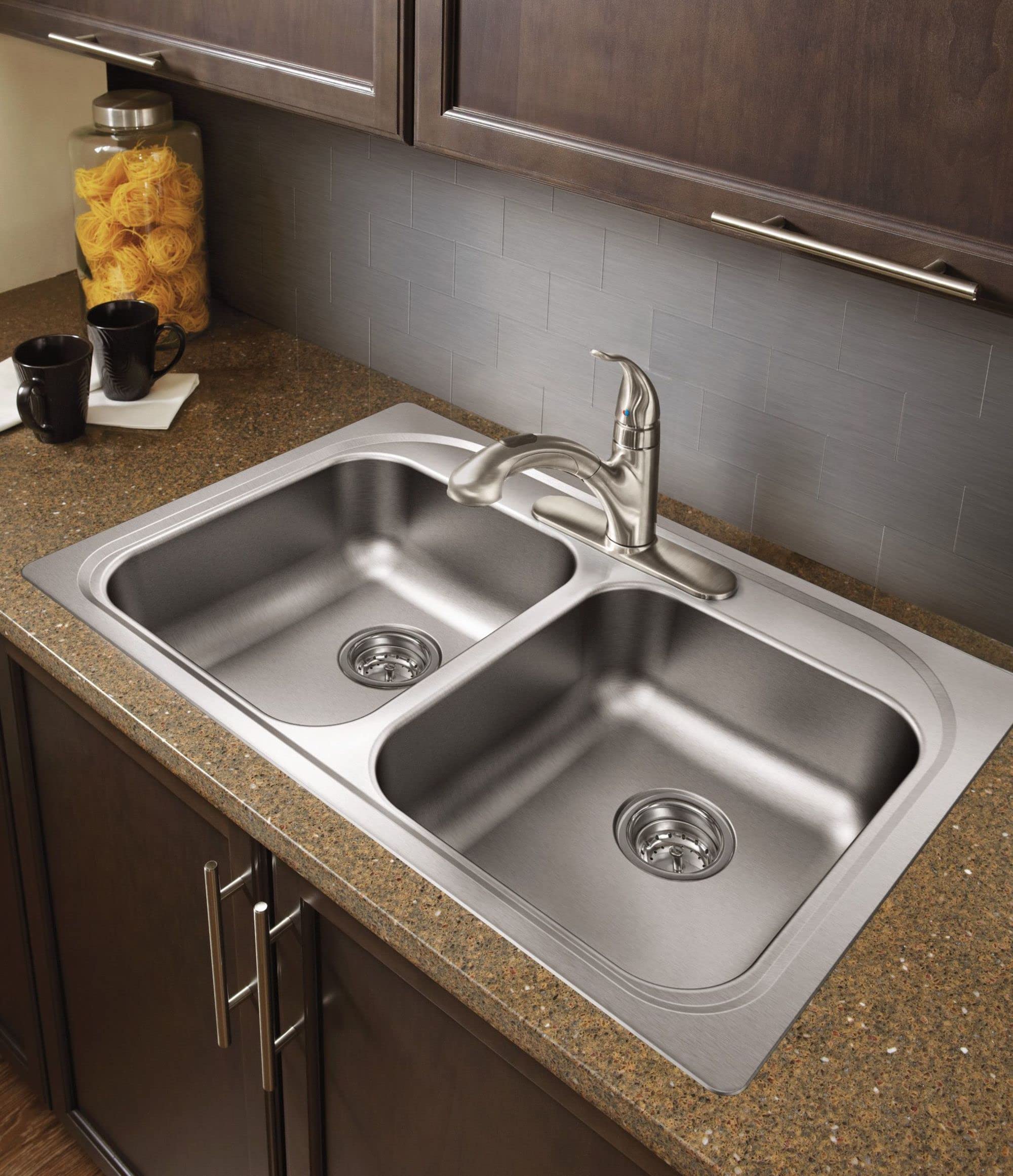 Moen Integra Spot Resist Stainless One-Handle Pullout Kitchen Or Laundry Faucet Featuring Power Clean With Optional Deckplate, 6