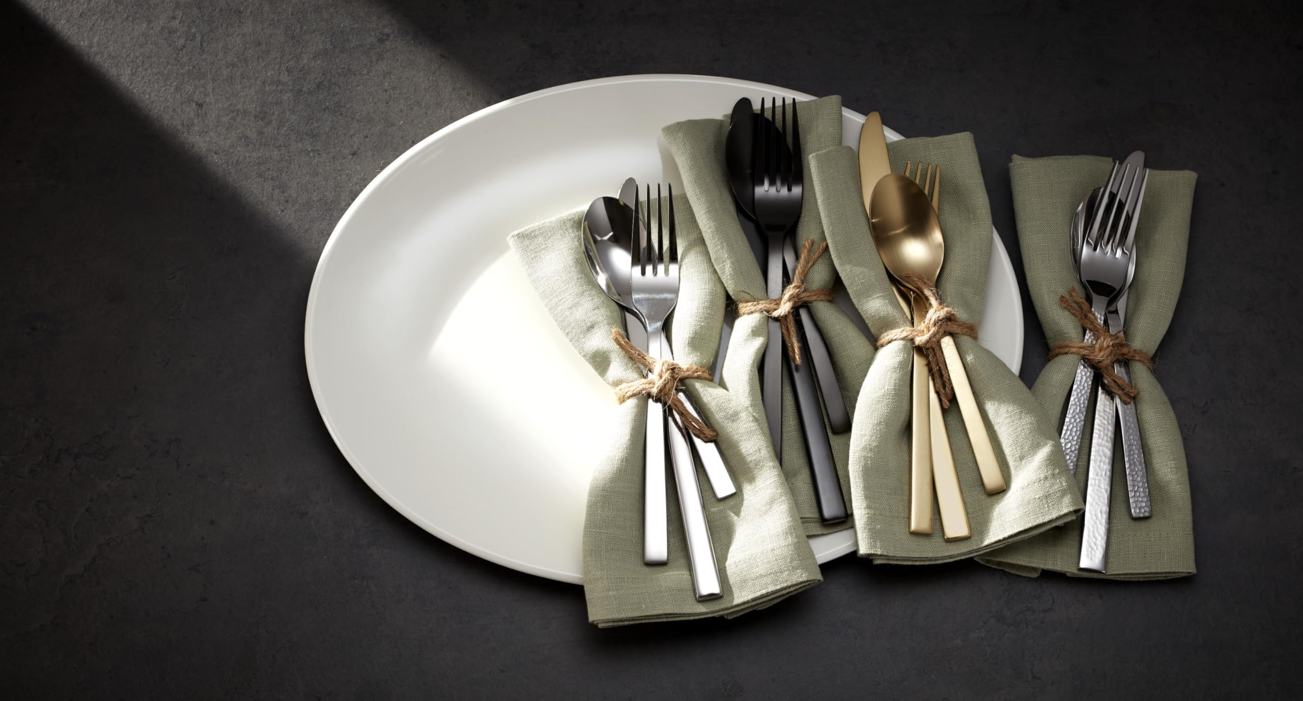 Oneida Chef'S Table 20 Piece Everyday Flatware, Service For 4, 18/0 Stainless Steel, Silverware Set