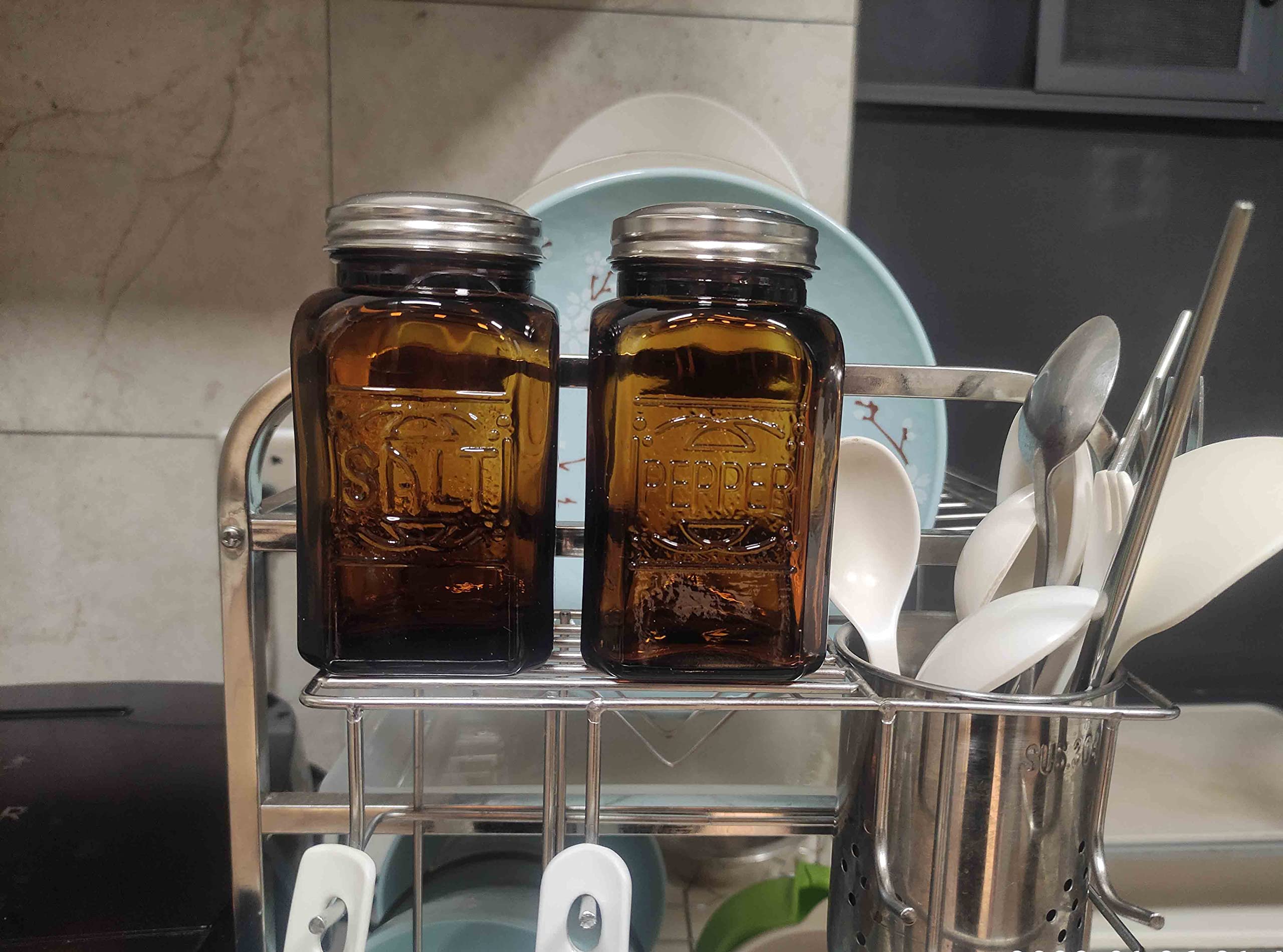 Ritadeshop Depression Style Glass Salt and Pepper Shakers (Amber)  2.35*2.35*4.5 inches