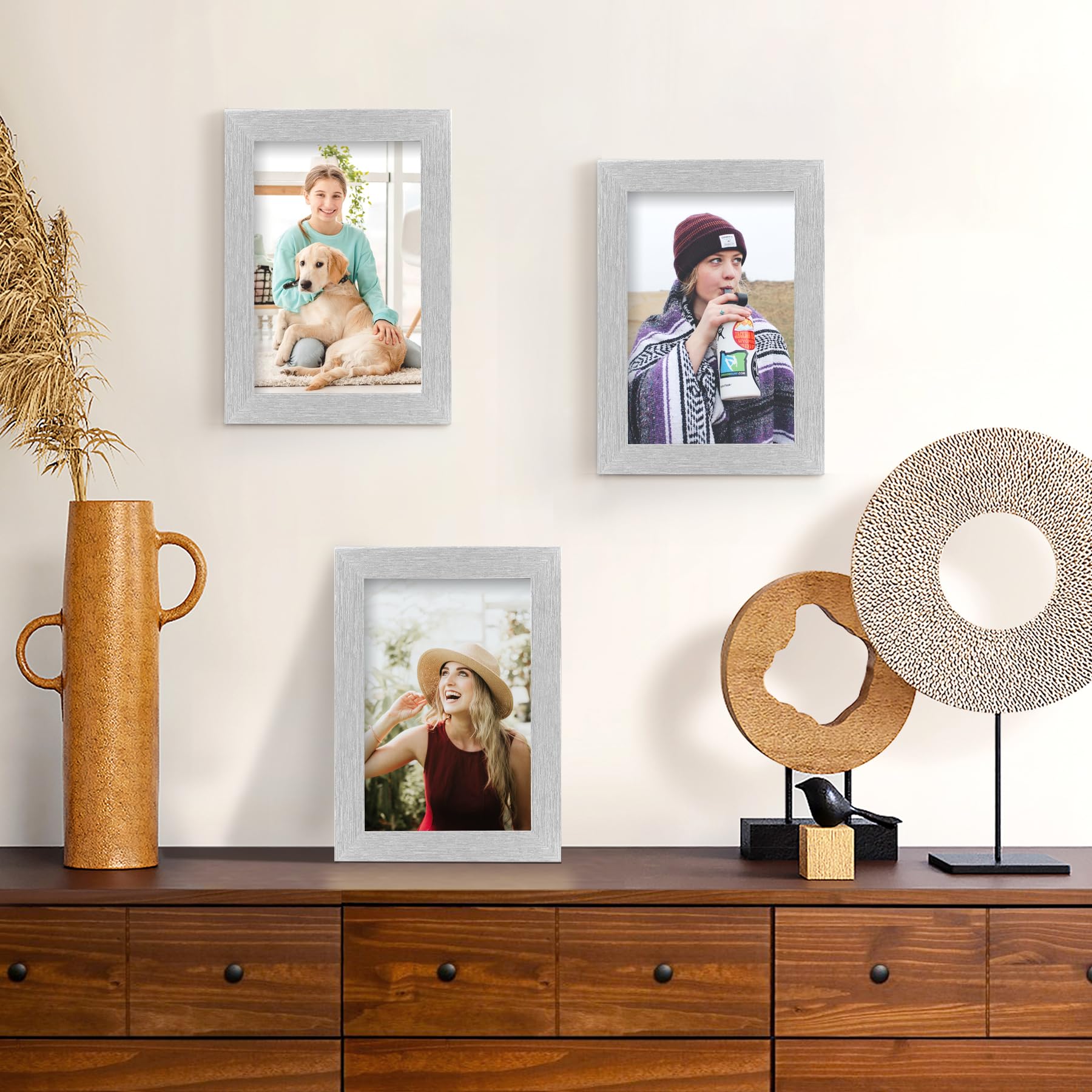 TOFOREVO Picture Frames 4x6 Set of 2 Distressed Silver Wood Grain Photo Frame for Gallery Wall Mounting or Tabletop Display