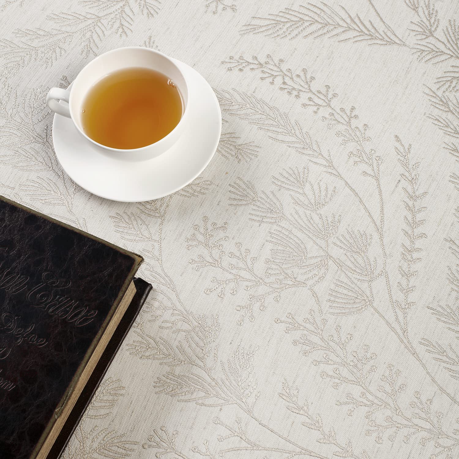 Chassic Elegant Damask Tablecloth For 8 Foot Large Rectangle Tables, Wrinkle And Stain Resistant Washable Floral Table Cloth, Vi