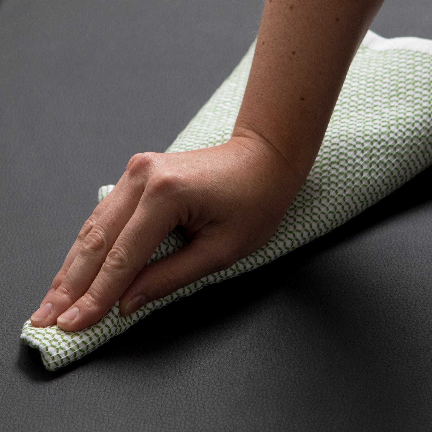 Gelpro Anti-Fatigue Designer Comfort Kitchen Floor Mat, 20X48   , Leather Grain Jet Stain Resistant Surface With 3/4    Thick Er