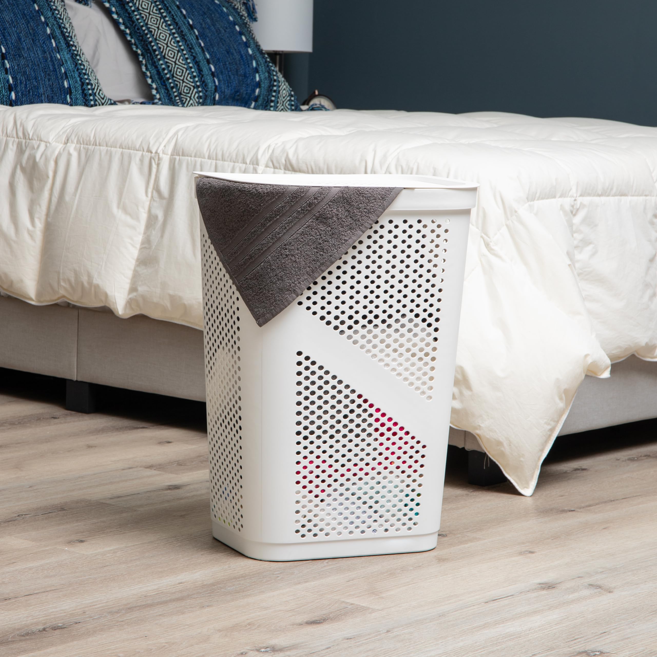 Mind Reader Basket Collection, Slim Laundry Hamper, 60 Liter (15G/33Lbs) Capacity, Cut Out Handles, Attached Hinged Lid, Ventila