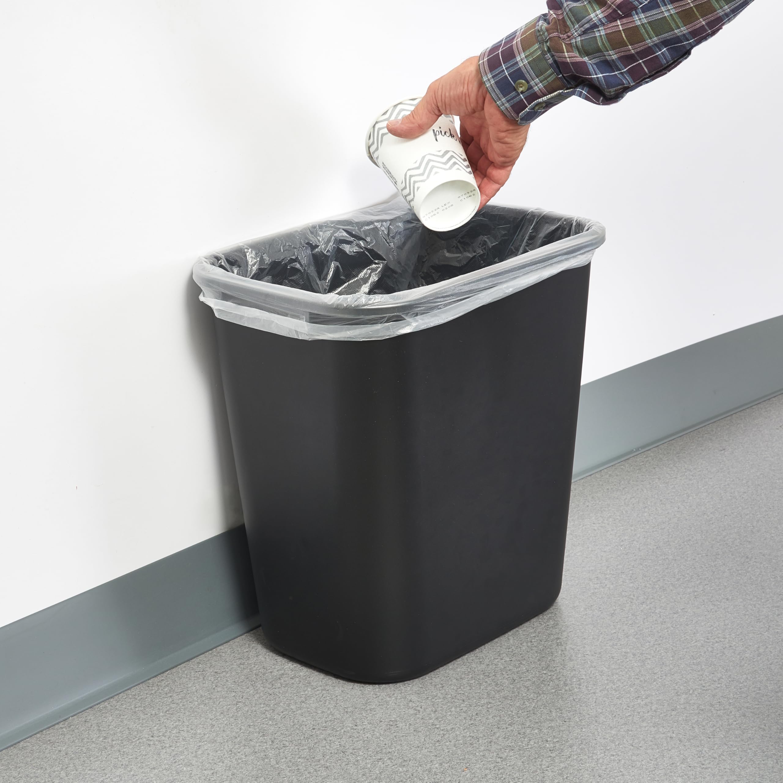 Superior Popcorn Company Pwr-28K Waste Basket, 7 Gallon, Black