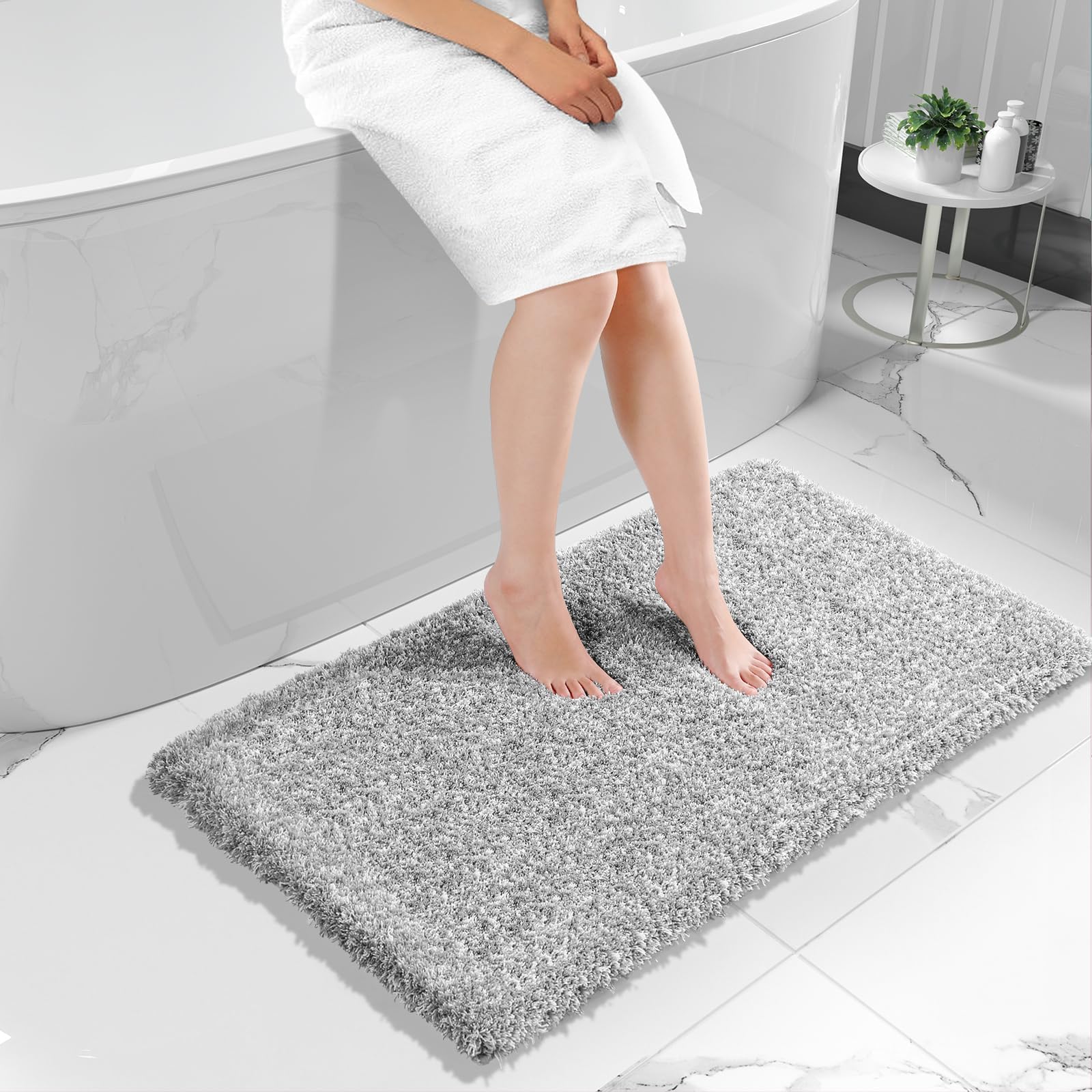 Yimobra Luxury Bathroom Rugs, Fluffy Bath Mats, Non Slip, Water Absorbent Microfiber, Machine Washable, Plush Runner Shower Rugs