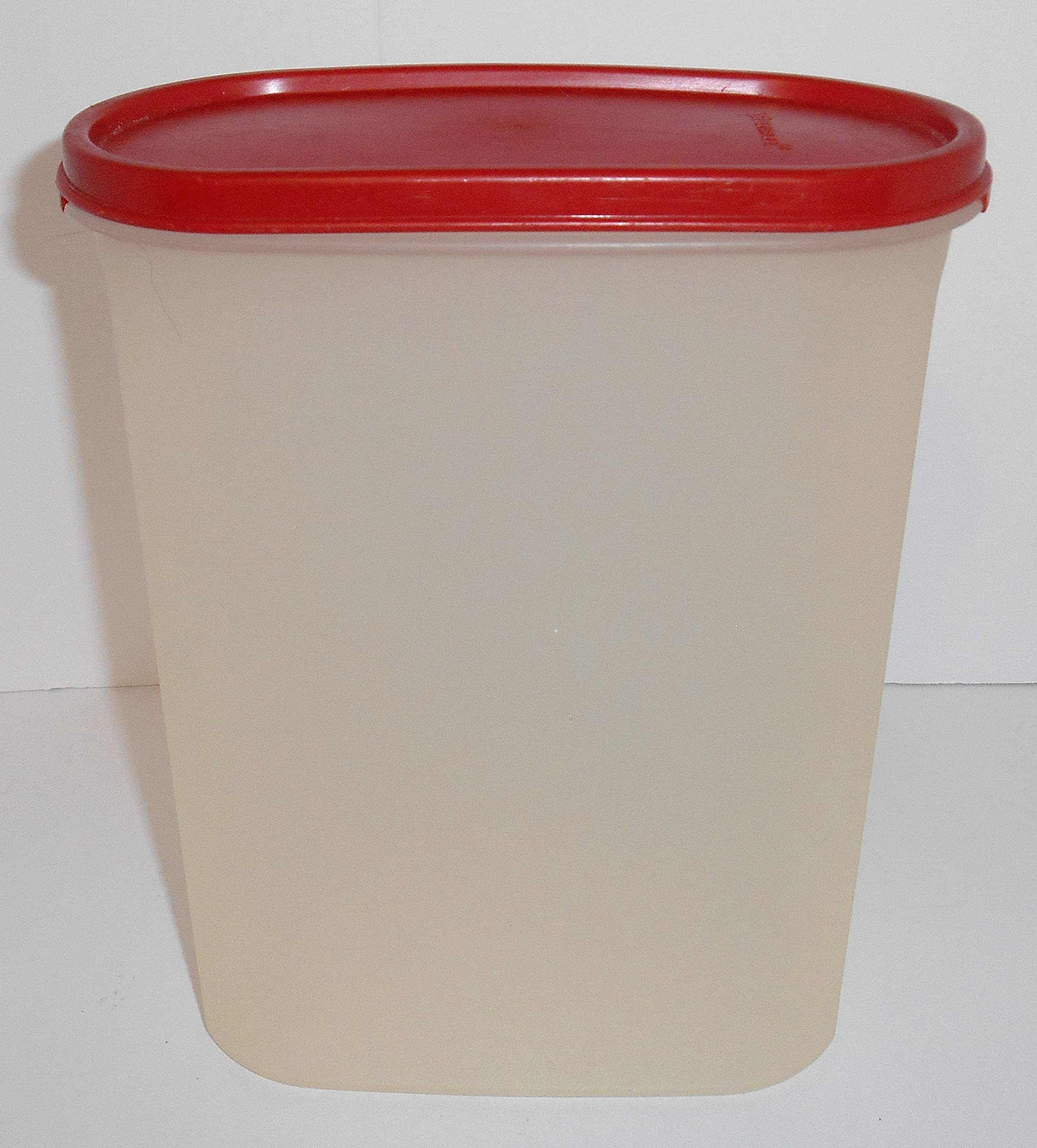 Tupperware Oval Modular Mate 2.3 Liter Container