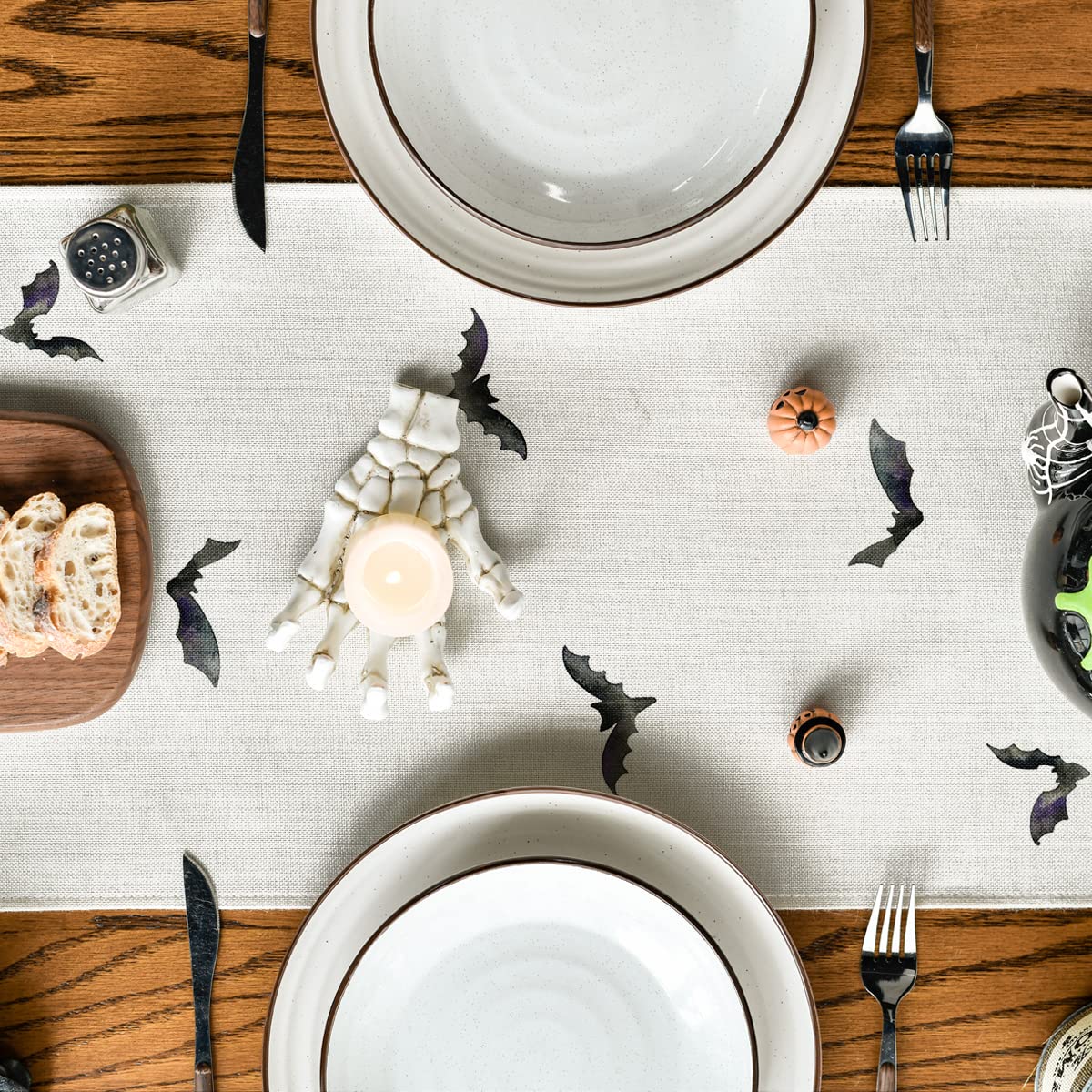 Artoid Mode Silhouette Black Bats Halloween Table Runner, Fall Kitchen Dining Table Decoration For Home Party Decor 13X48 Inch