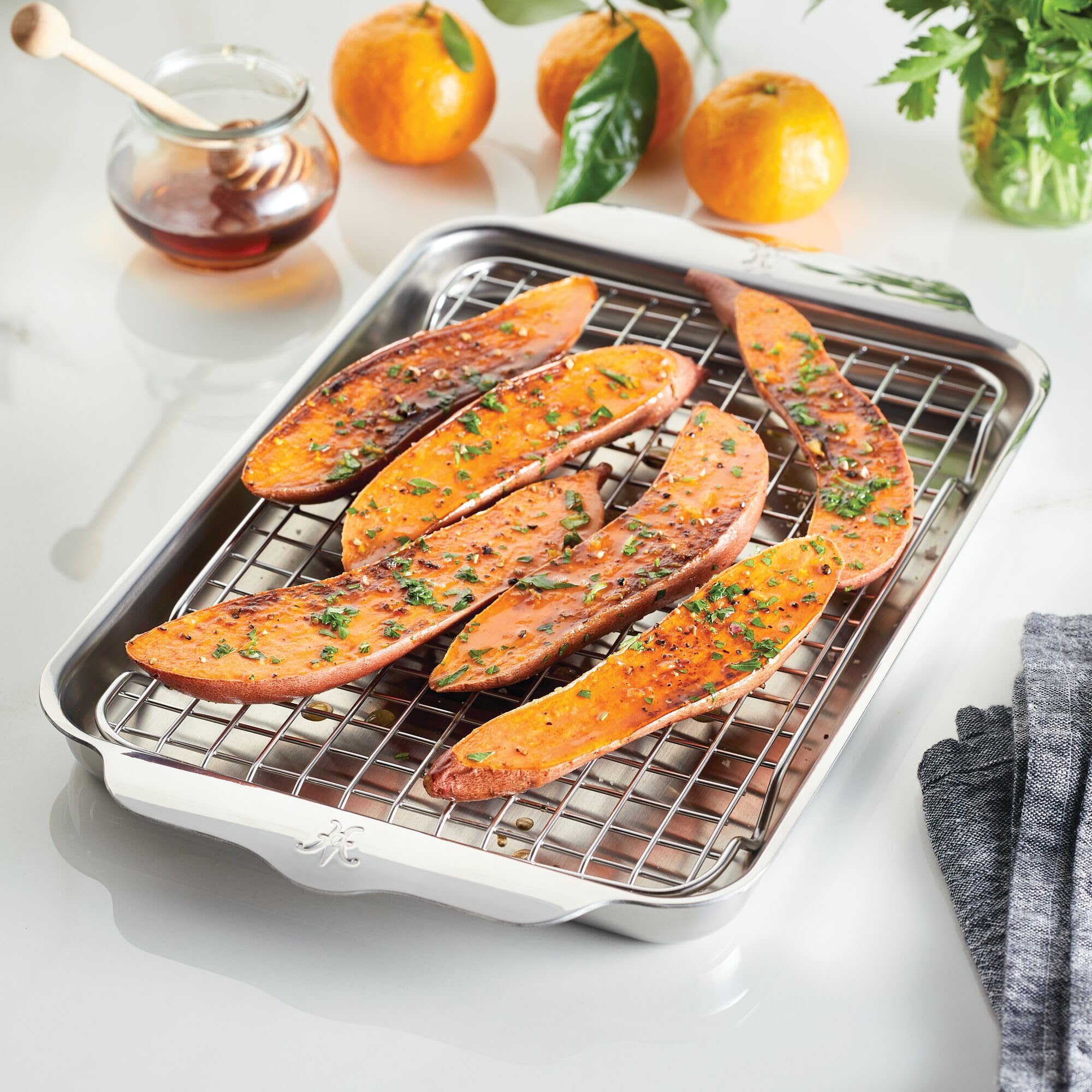 Hestan - Ovenbond Collection - Tri-Ply Quarter Sheet Pan With Rack