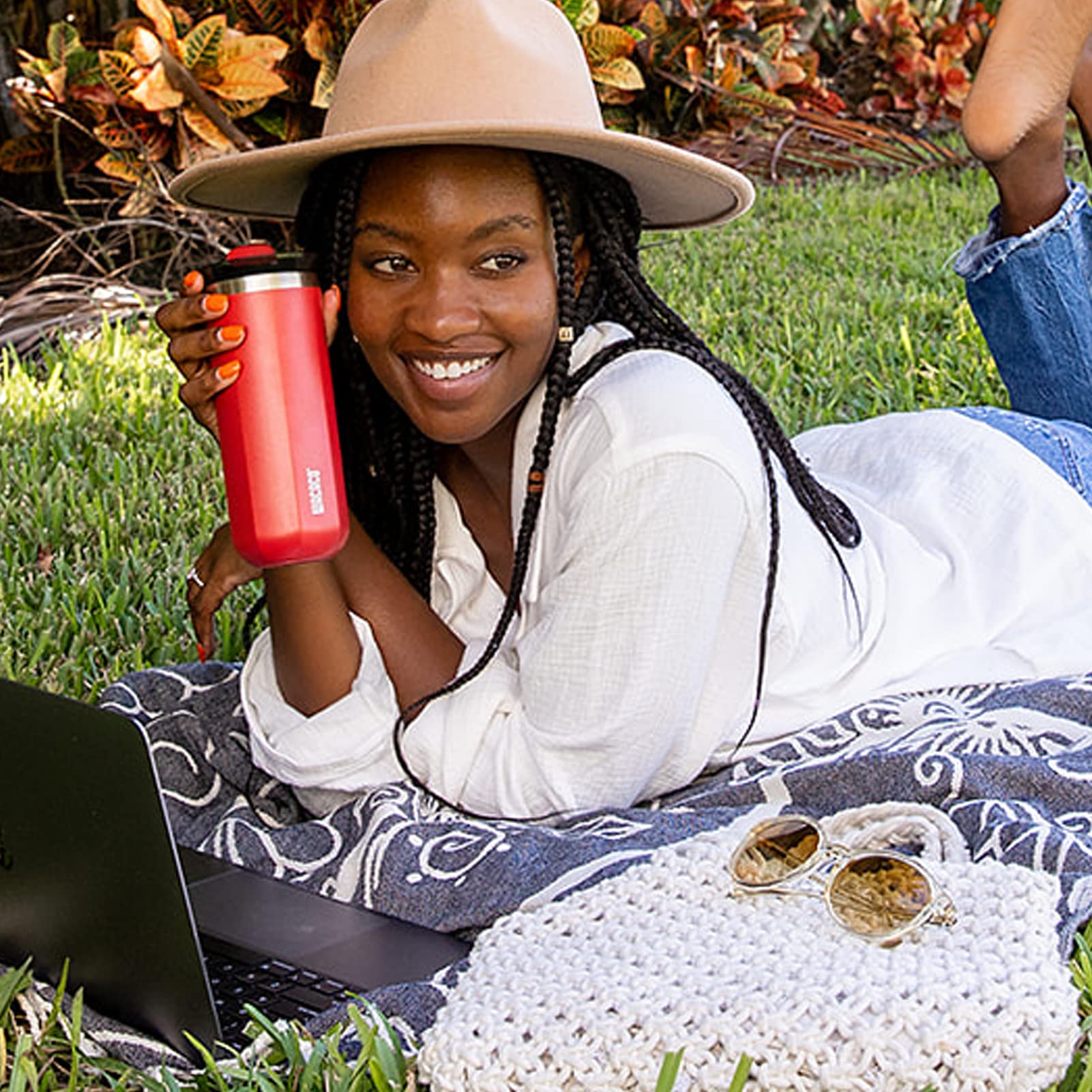 WACACO Octaroma Grande Vacuum Insulated Coffee Mug, 15 fl oz (435ml), Double-wall Stainless Steel Travel Tumbler With Drinking L