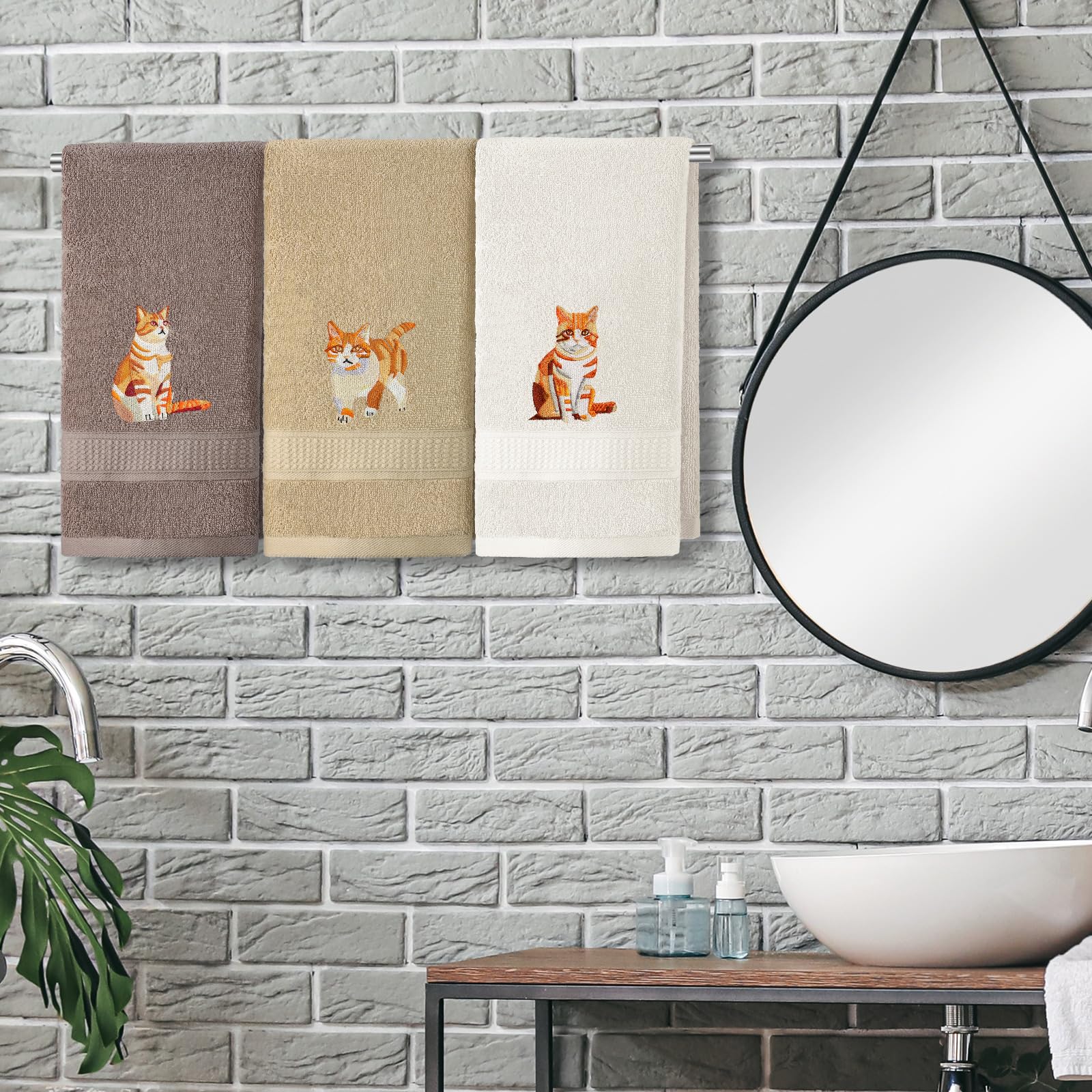 Hillsuren 3 Pcs Orange Cat Hand Towels Bathroom Sets Decor Cute Orange Cat Lover Gifts Funny Decorative Farmhouse 100% Cotton Em