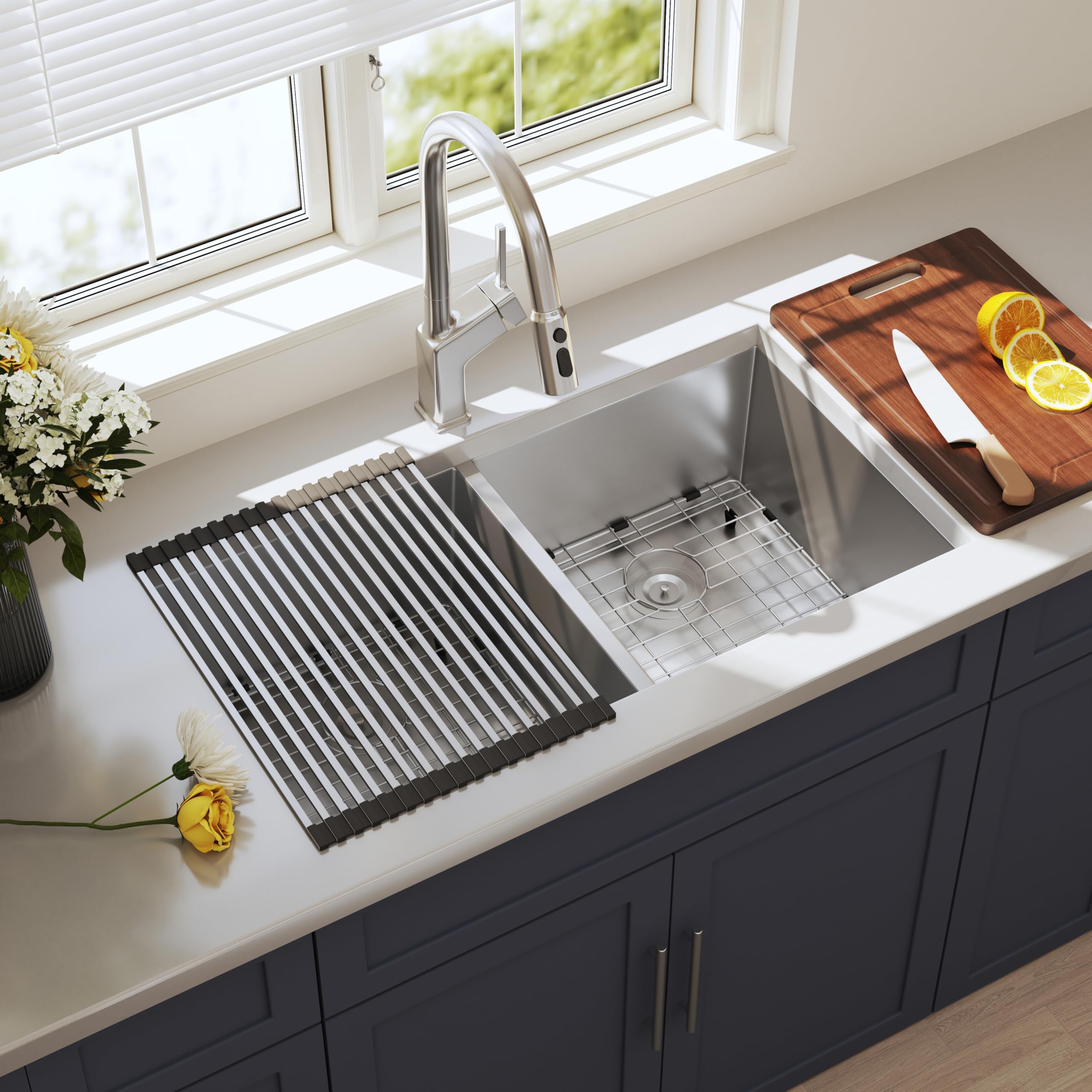 Blenzia 32 Inch Double Bowl Kitchen Sink Stainless Steel 16 Gauge Undermount Kitchen Sink 50/50 Equal Deep Sinks Strainer Is Inc