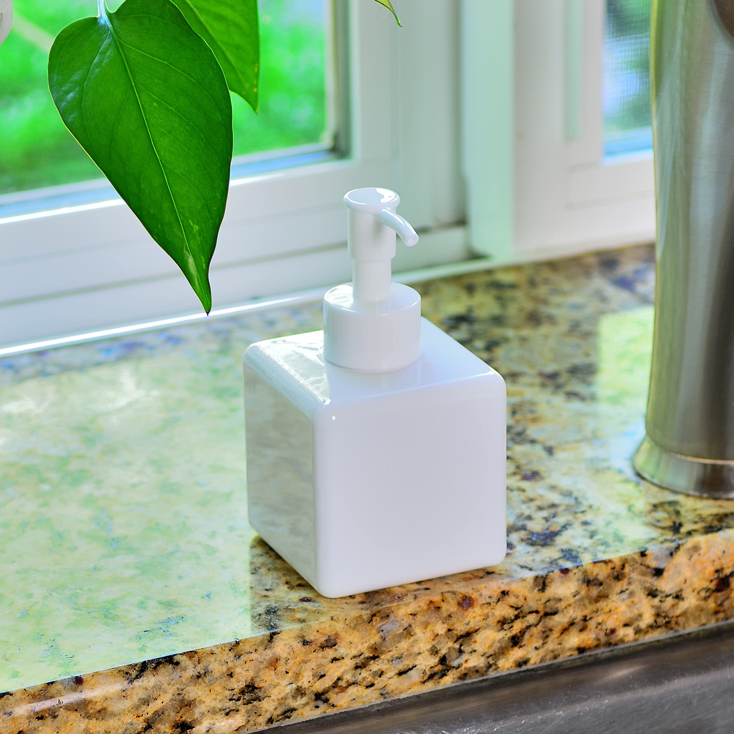 Youngever 5 Pack Plastic Pump Bottles, White Refillable Plastic Pump Bottles With Travel Lock (8 Ounce)