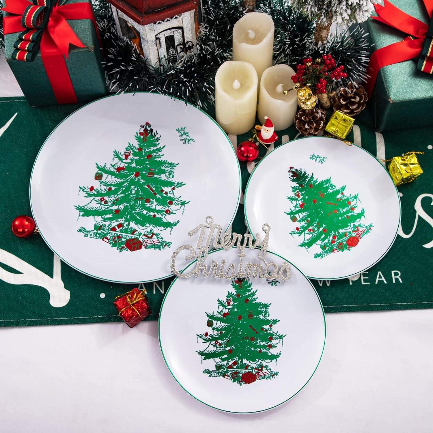 Rubtlamp 60PCS Christmas Plastic Plates, White Disposable Plates with Green christmas Tree, Fancy christmas Party Plastic Plate