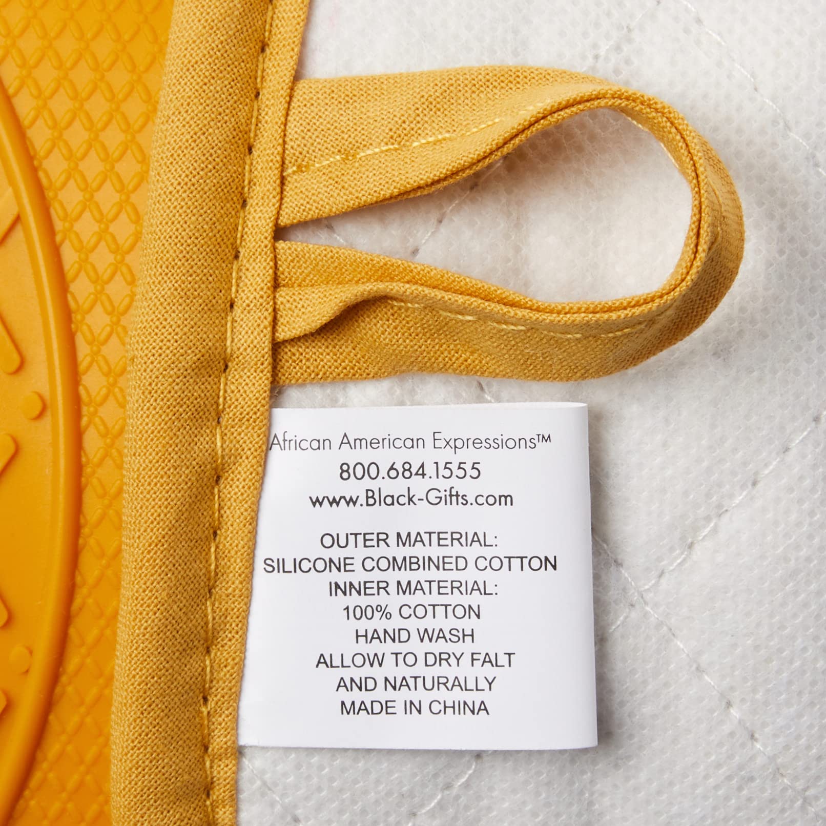 African American Expressions - Oven Mitt/Pot Holder Silicone Set, Queen Black And Gold, 36 X 26 Inch, Km-03