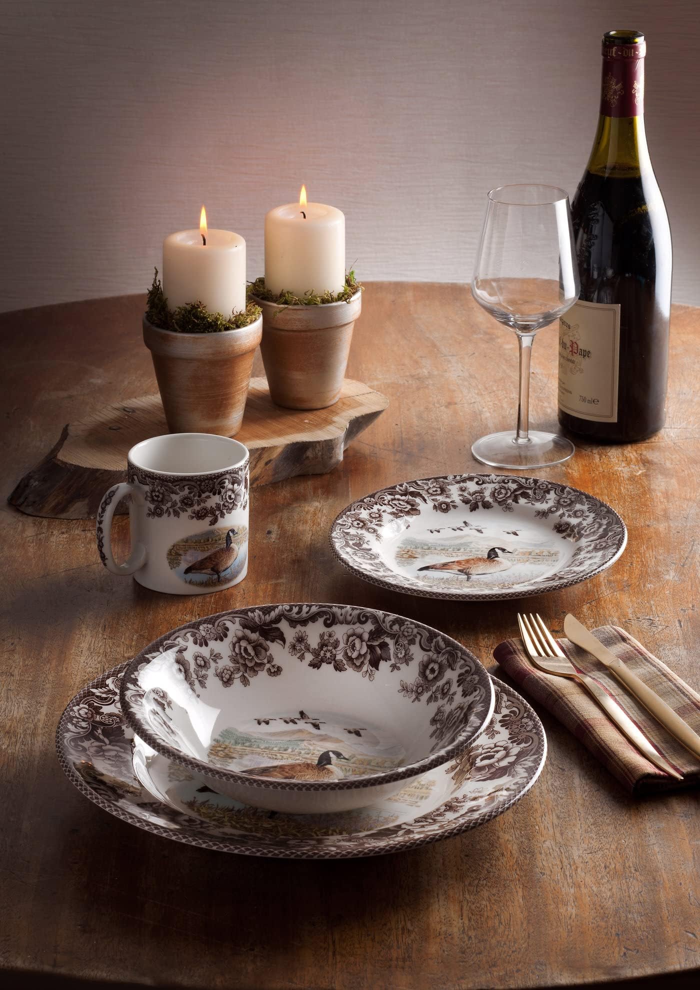 Spode Woodland Canadian Goose Dinner Plate - 10.5 Inch Fine Earthenware with British Flowers Border, Microwave, Oven, Freezer &