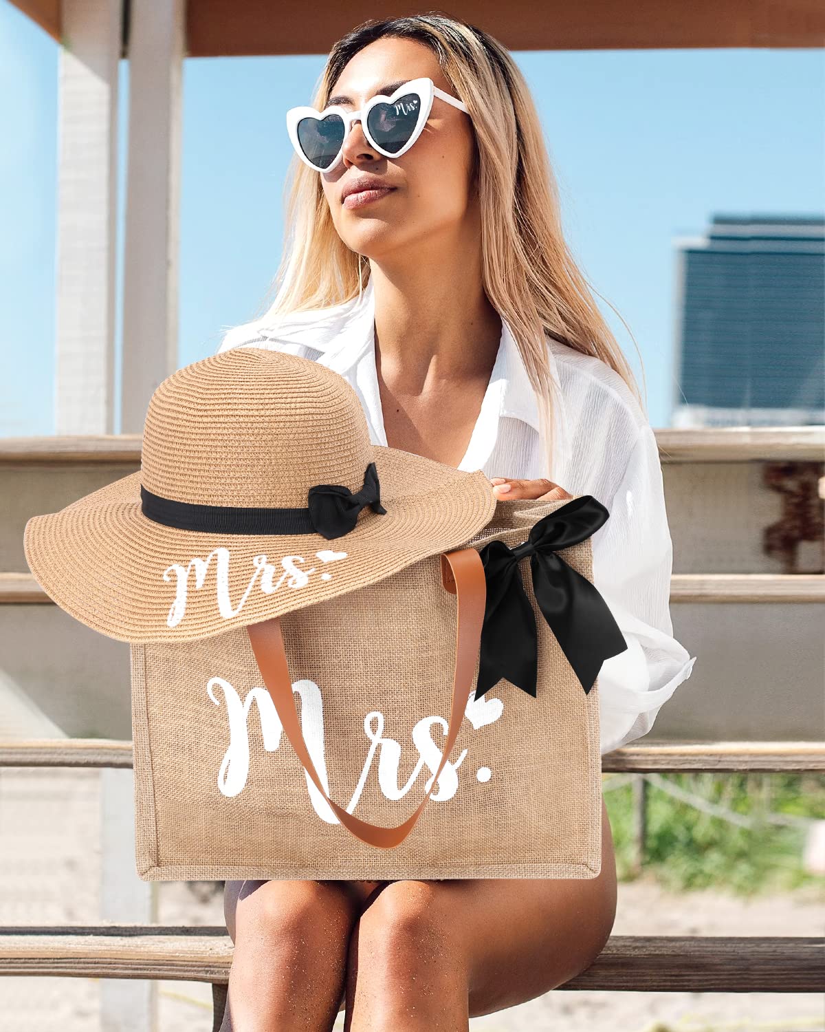 Percozzi Mrs. Tote Bag Sun Hat Glasses Set Bride-To-Be 2023 Bridal Shower Gift With Cute Heart Basket For Bride Wifey Honeymoon
