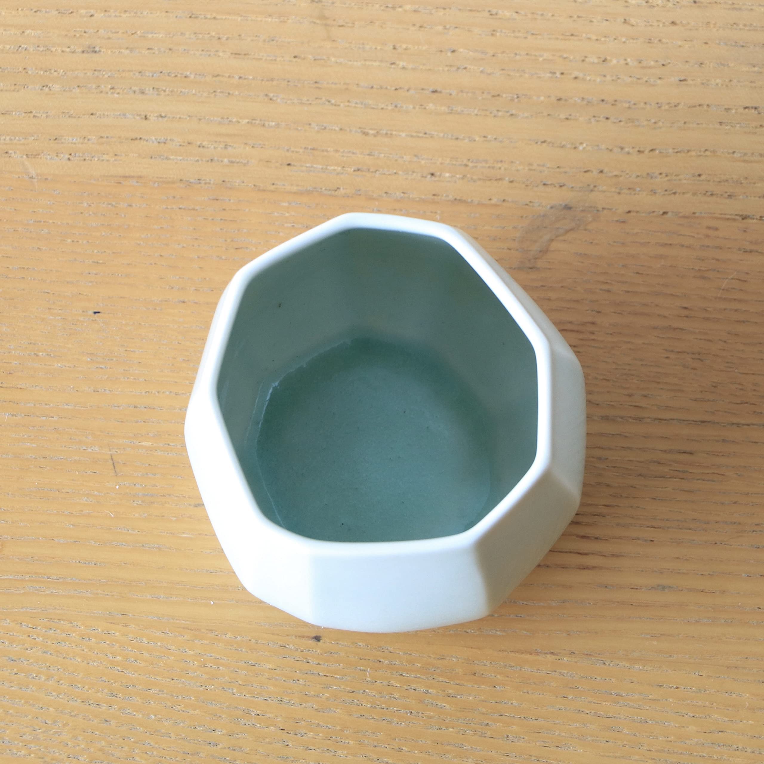 Ippinka Handmade Japanese Ceramic Tea Cup, Green, Seto-Mono, 2.5 X 2.5 X 2.4 Inches, Made In Seto, Japan