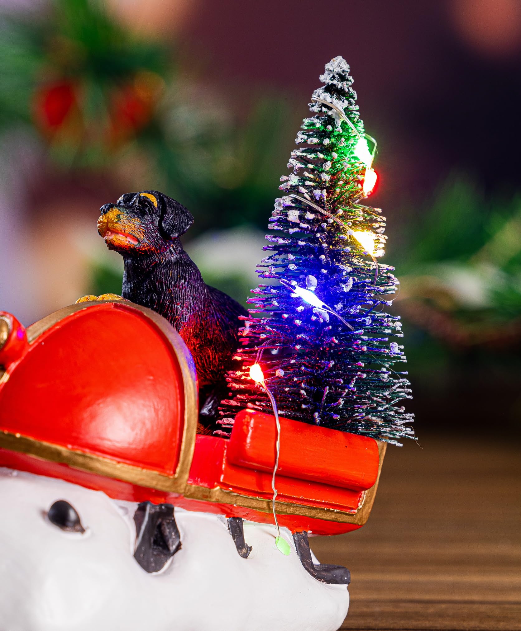 Hyrslnev Christmas Village, sled Dog Lights up The Christmas Tree, Suitable for Christmas Parties, New Year Home Decoration, etc
