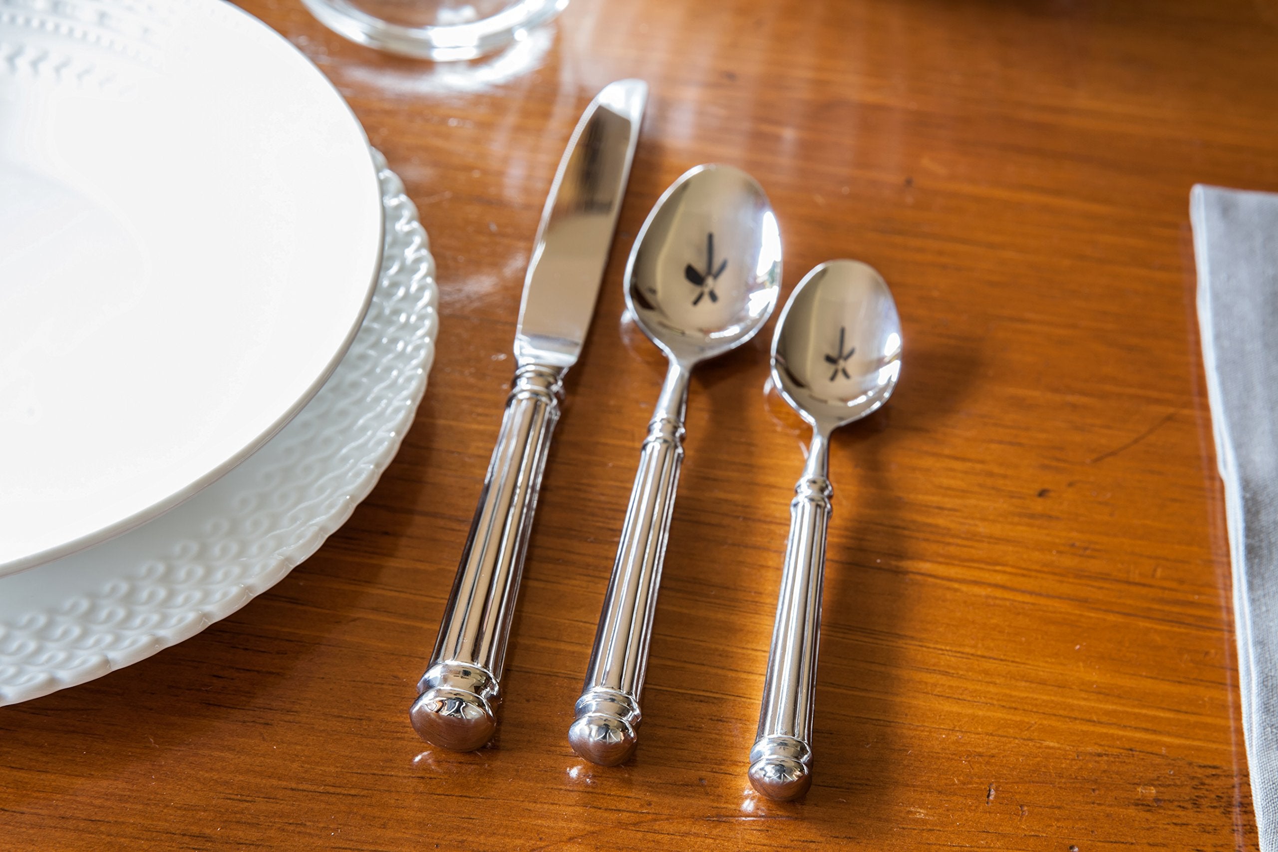 Fortessa Nyssa 18/10 Stainless Steel Hollow Handle Flatware 5 Piece Place Setting, Service For 1