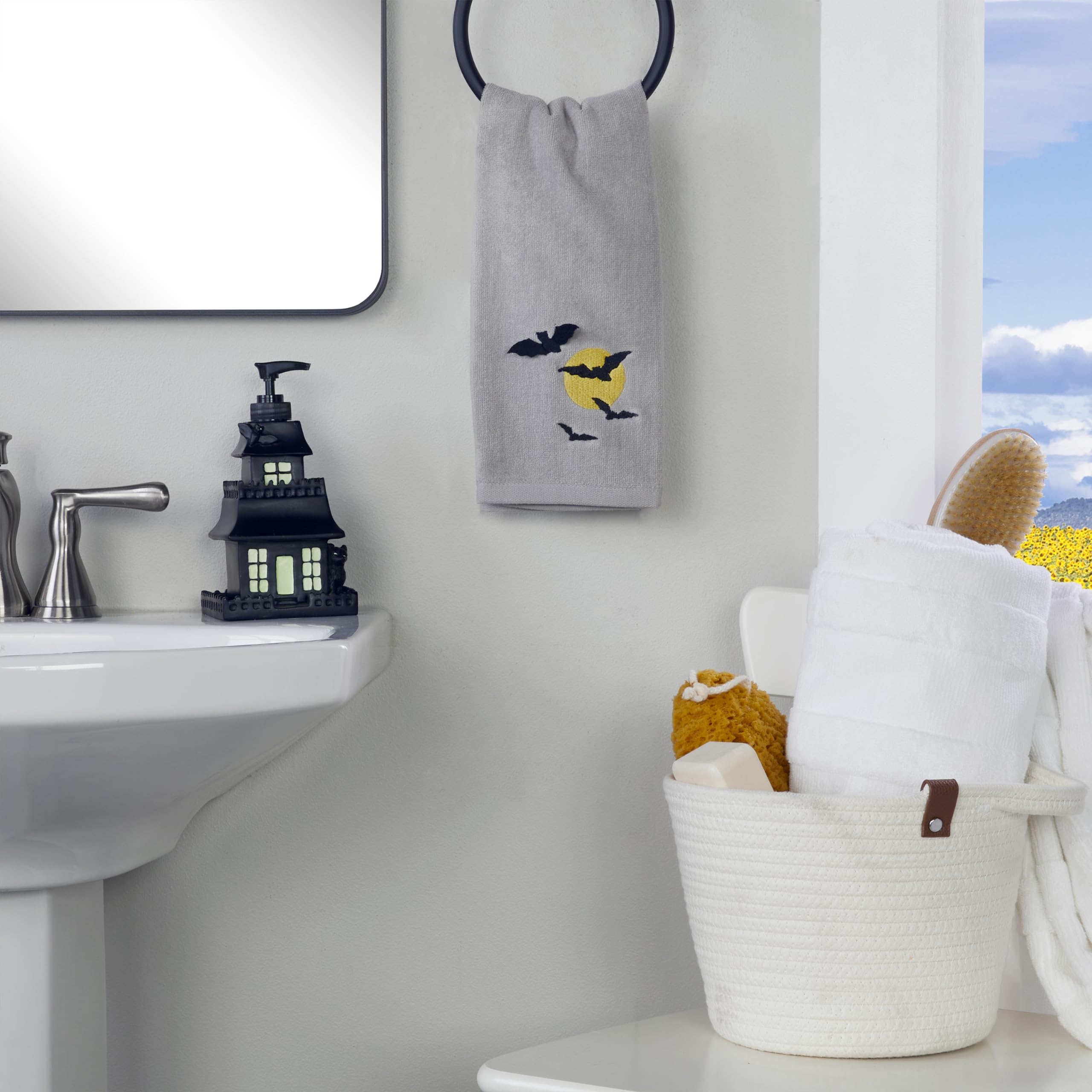 Skl Home Halloween Full Moon Flight 3D Hand Towel 2Pc Set For Bath/Kitchen/Bar & Gift, Gray
