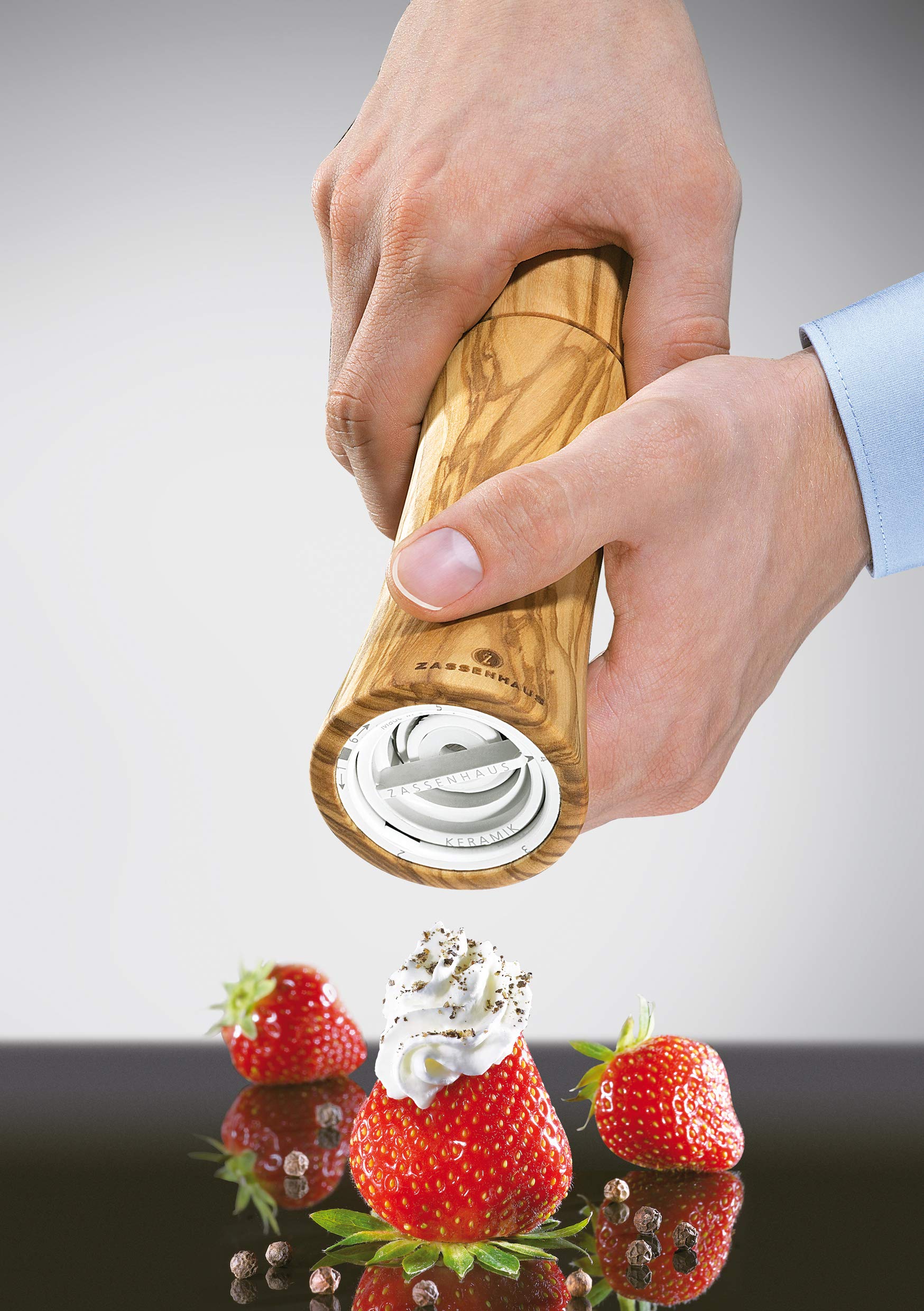 Zassenhaus ''Frankfurt'' Olive Wood Ceramic Pepper Mill