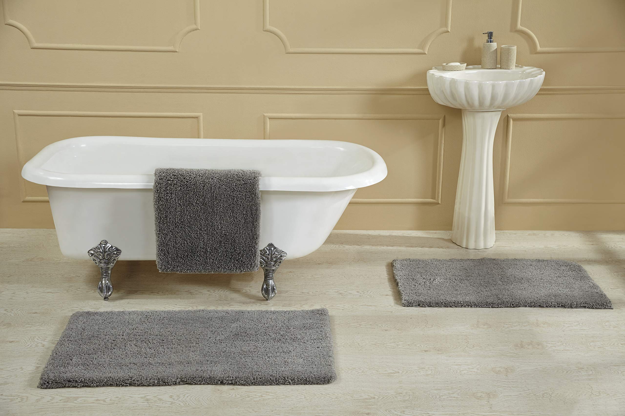 Better Trends Micro Plush Collection Tufted 100% Polyester 21 x 34 Bath Rug, Gray