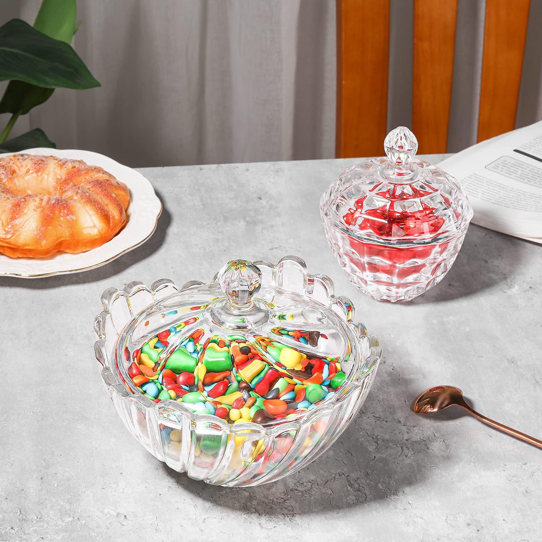 Comsaf Christmas Large Glass Candy Dish With Lid, Clear Covered Christmas Candy Bowl, Crystal Christmas Candy Jar For Home Kitch