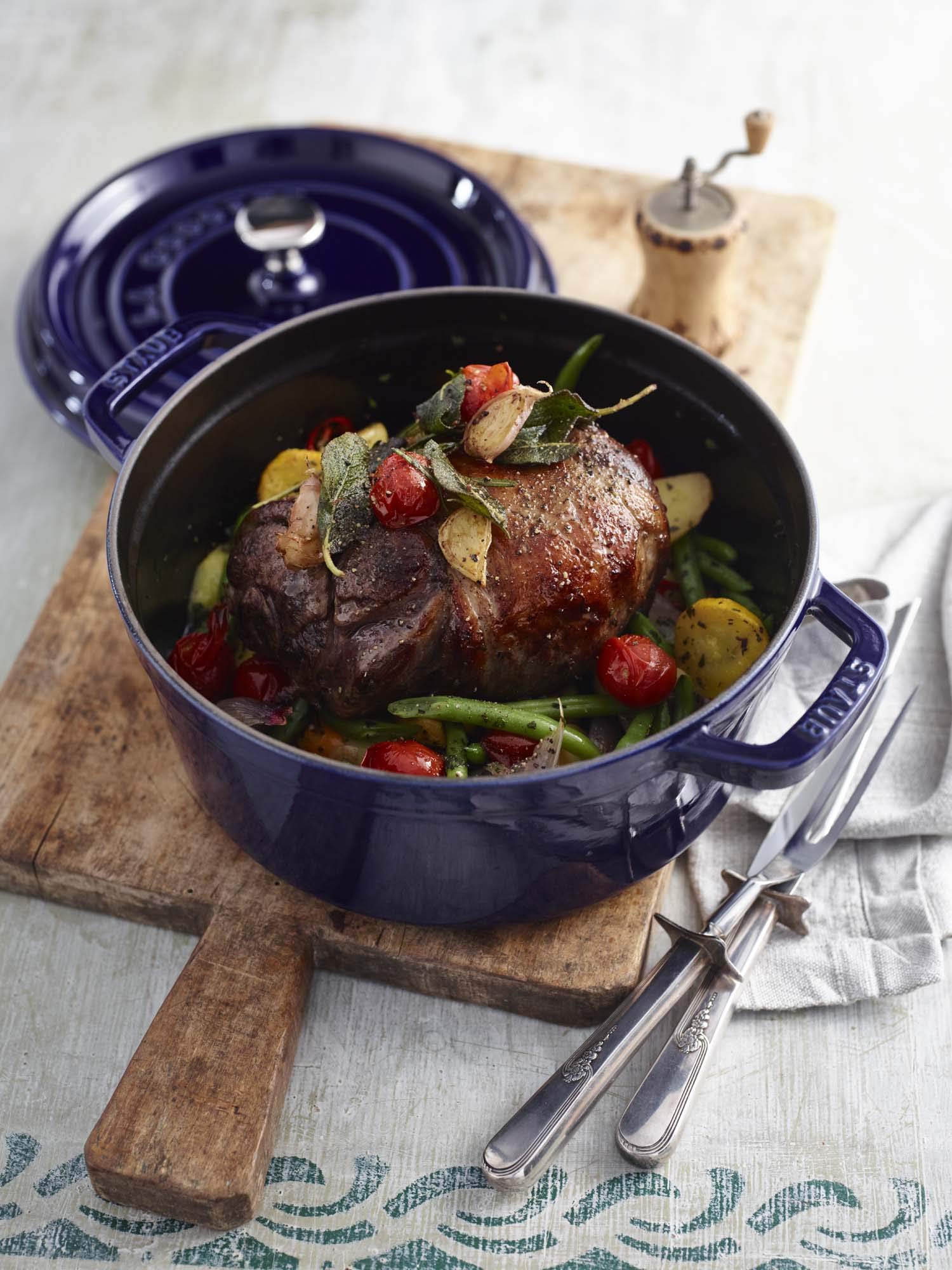 Staub Cast Iron 5.5-Qt Round Cocotte - Dark Blue, Made In France