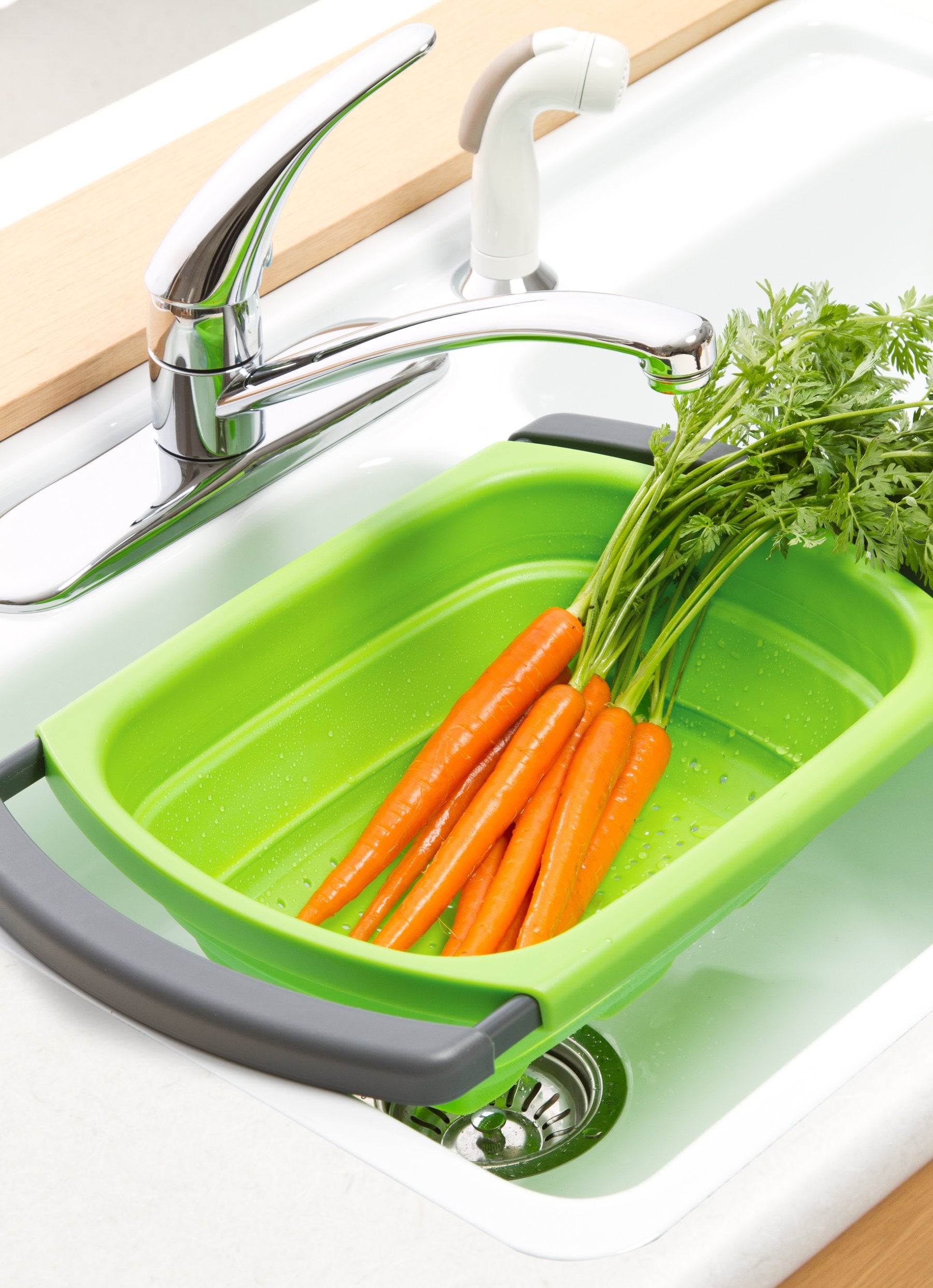 Prepworks Collapsible Over-the-Sink Colander, 6 Quart, Green, Plastic, Model CC-130