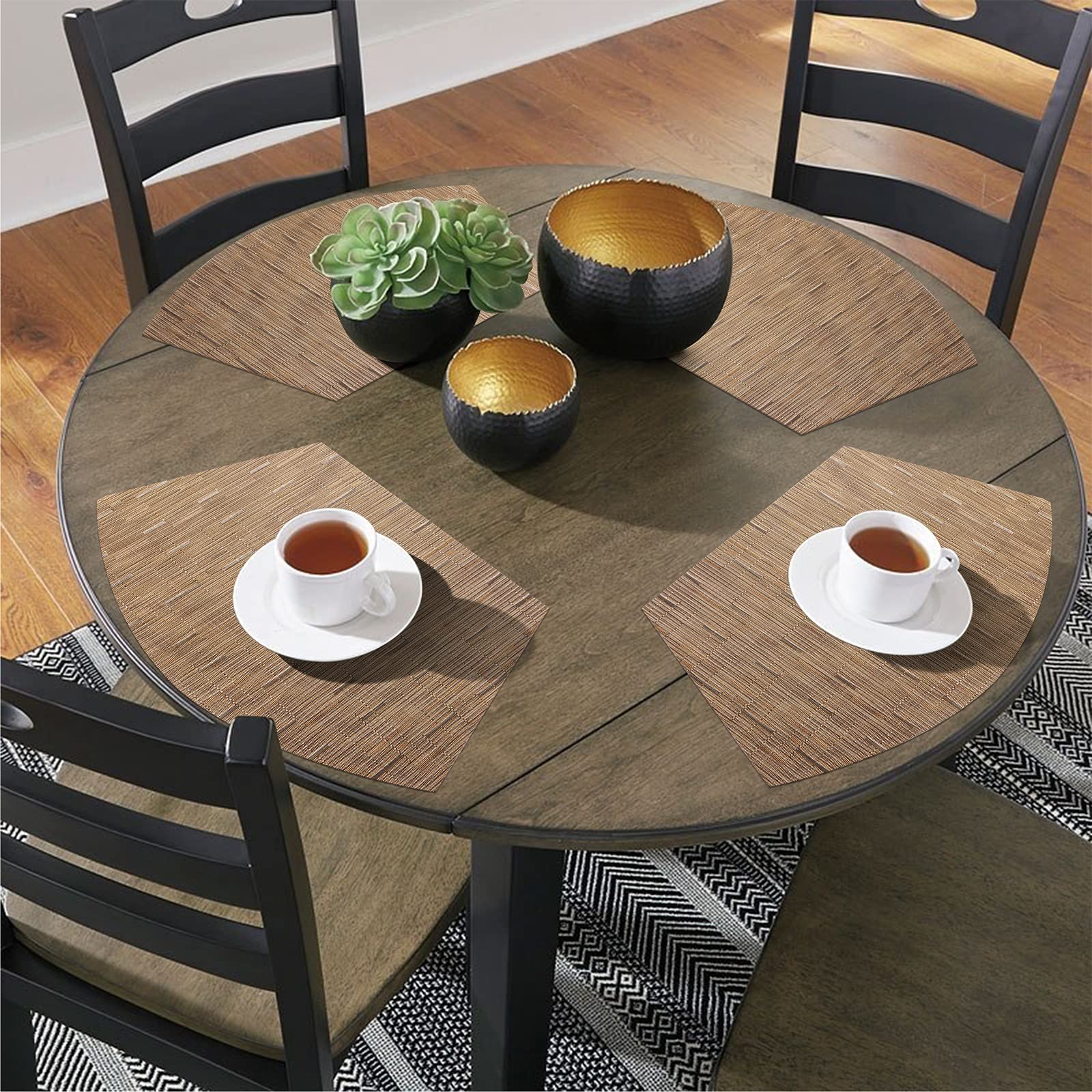 Shacos Round Table Placemats Set Of 4 Wedge Placemats Heat Resistant Round Table Mats Wipe Clean (4, Tan)