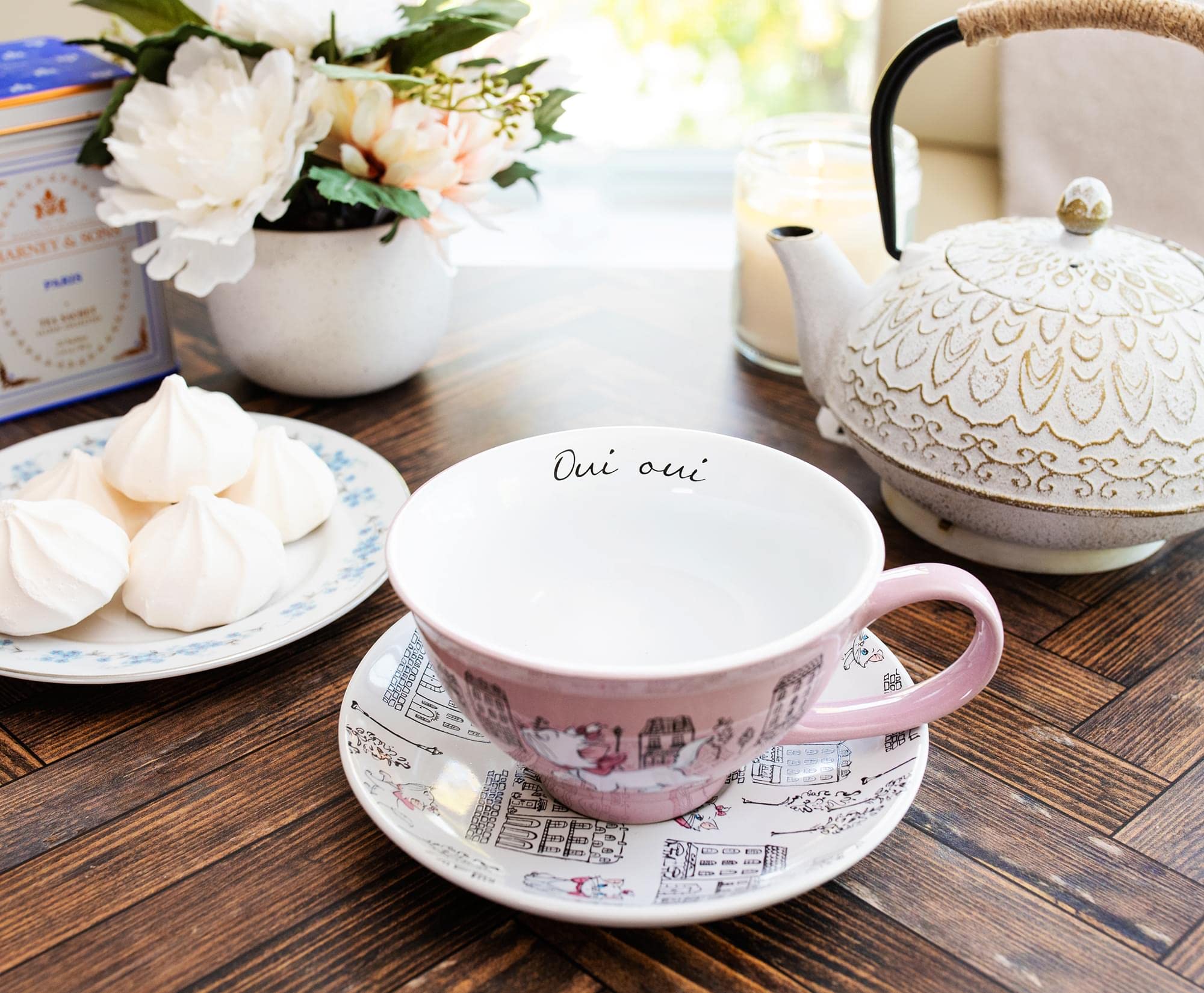 Disney The Aristocats 12-Ounce Ceramic Teacup And Saucer Set | Tea Party Gift Set For Coffee, Espresso
