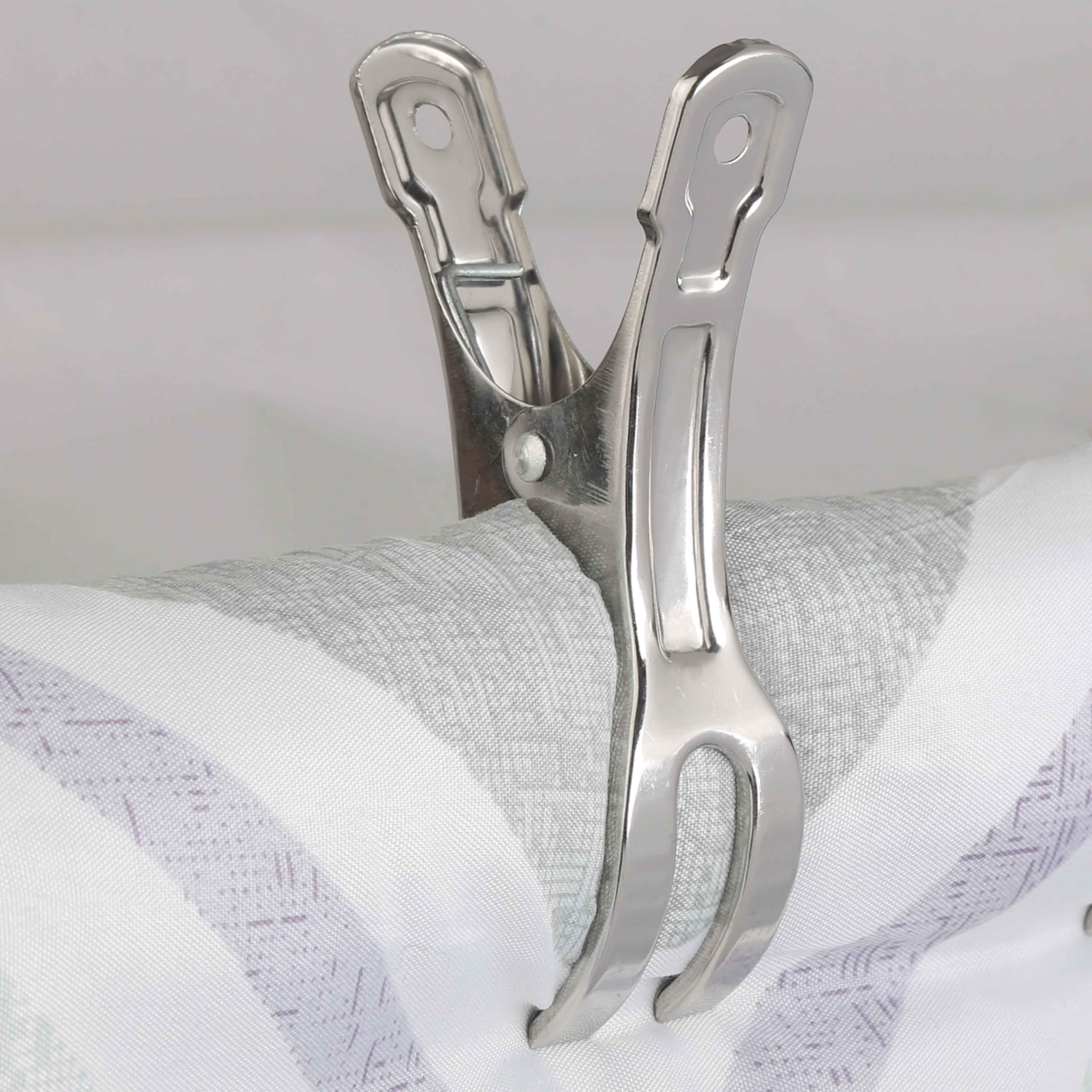 WEBI Pool Cover Clips 12 Packs Beach Towel Clips 4.7 Inch Chair Clips About Ground Pool Cover Clamps for Cruise Boat Blanket Quilt Lounge