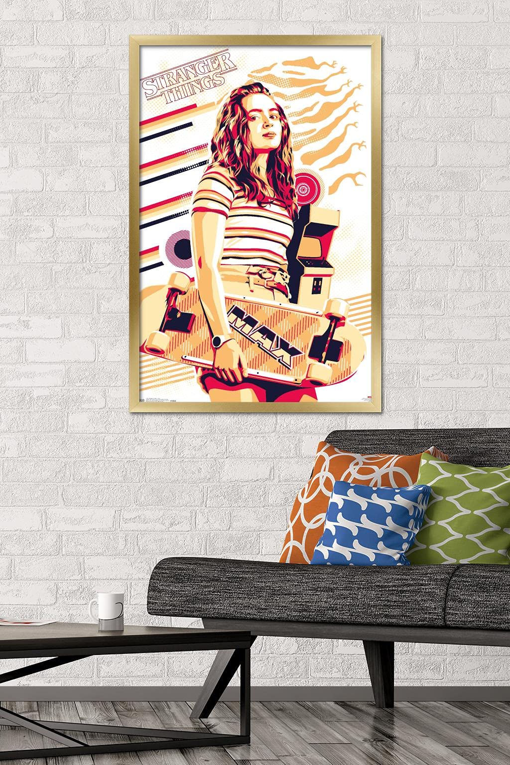 Trends International Netflix Stranger Things: Season 3 - Max Wall Poster, 22.375'' X 34'', Gold Framed Version