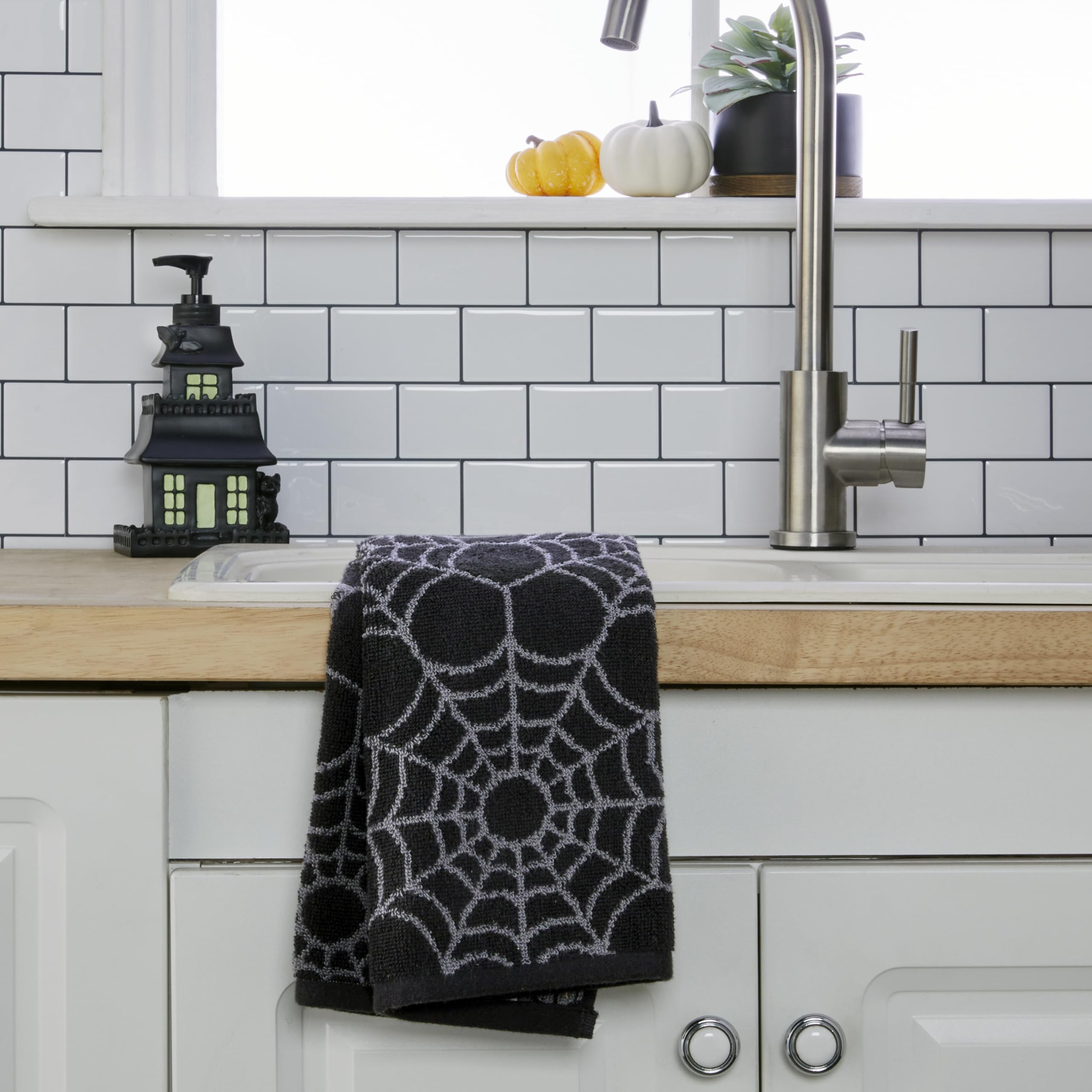 Skl Home Halloween Spider Web Hand Towel 2Pc Set For Bath/Kitchen/Bar & Gift, Black