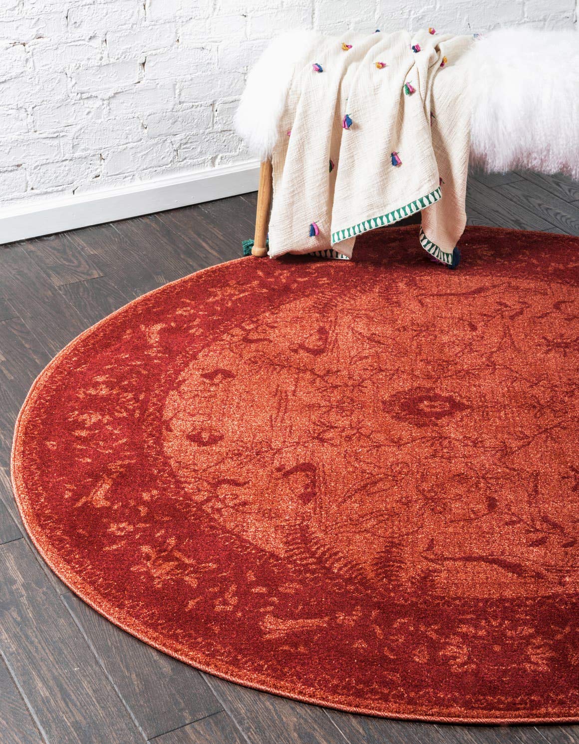 Unique Loom La Jolla Collection Farmhouse, Contemporary, Botanical, Traditional, Vintage Area Rug, 6 1 x 6 1, Orange/Burgundy