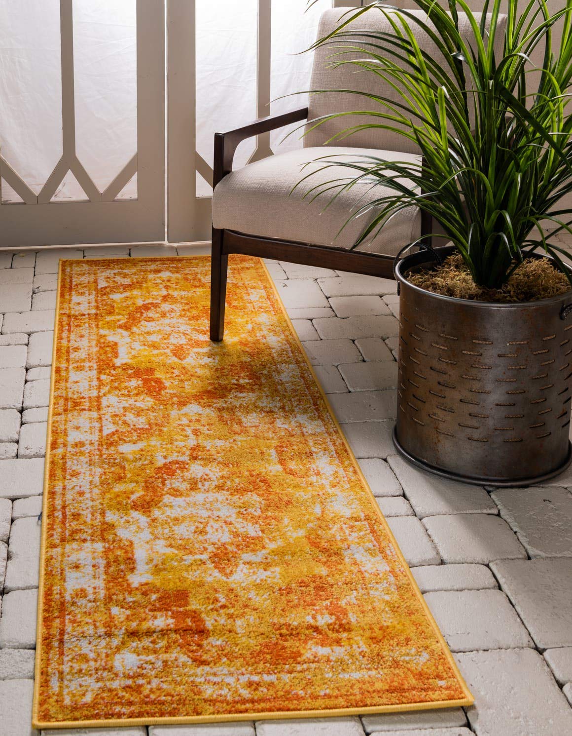 Unique Loom Sofia Collection Area Rug - Salle Garnier (2 x 6 7 Runner, Orange/ Yellow)
