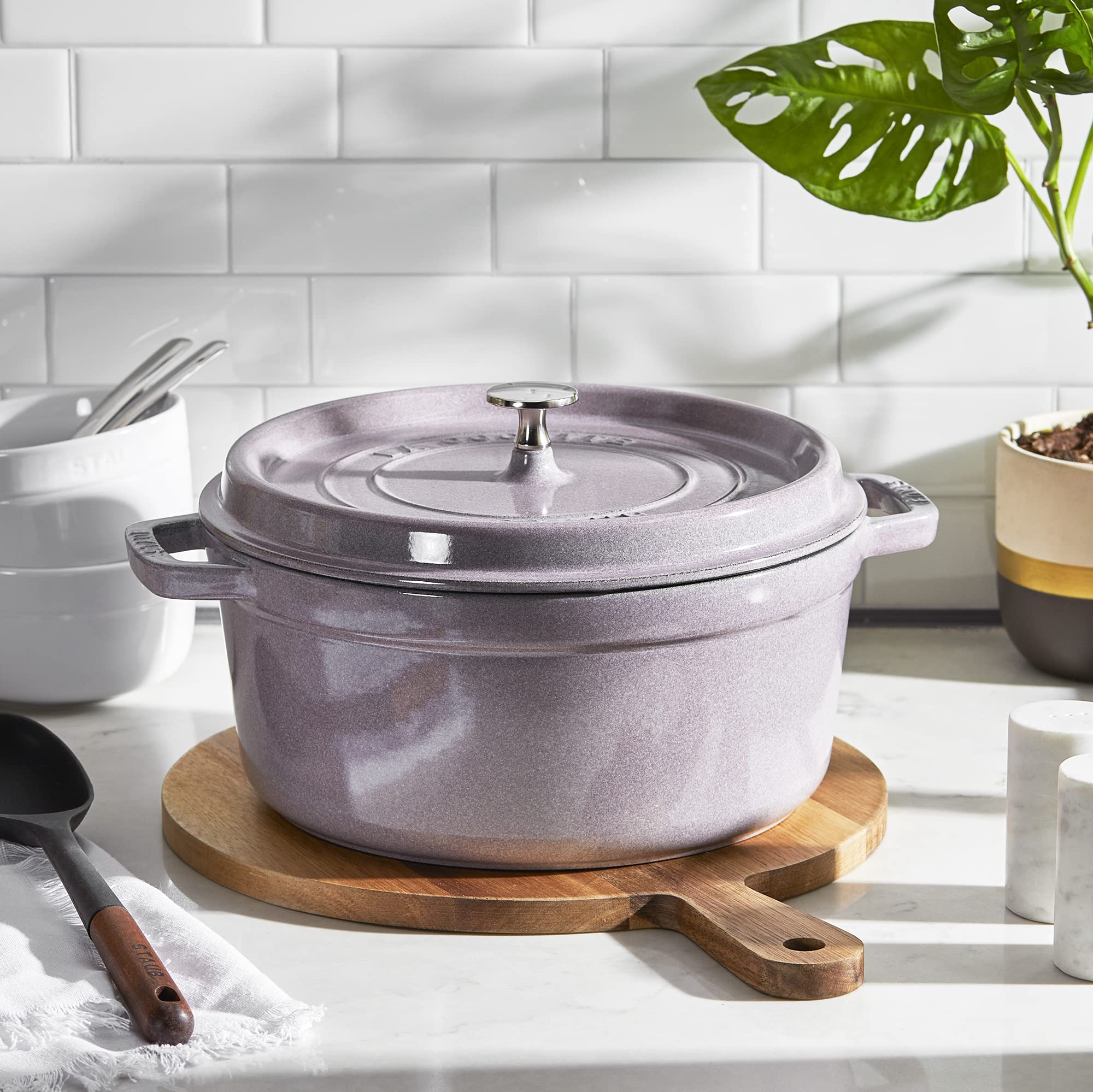 Staub Cast Iron 5.5-Qt Round Cocotte - Lilac