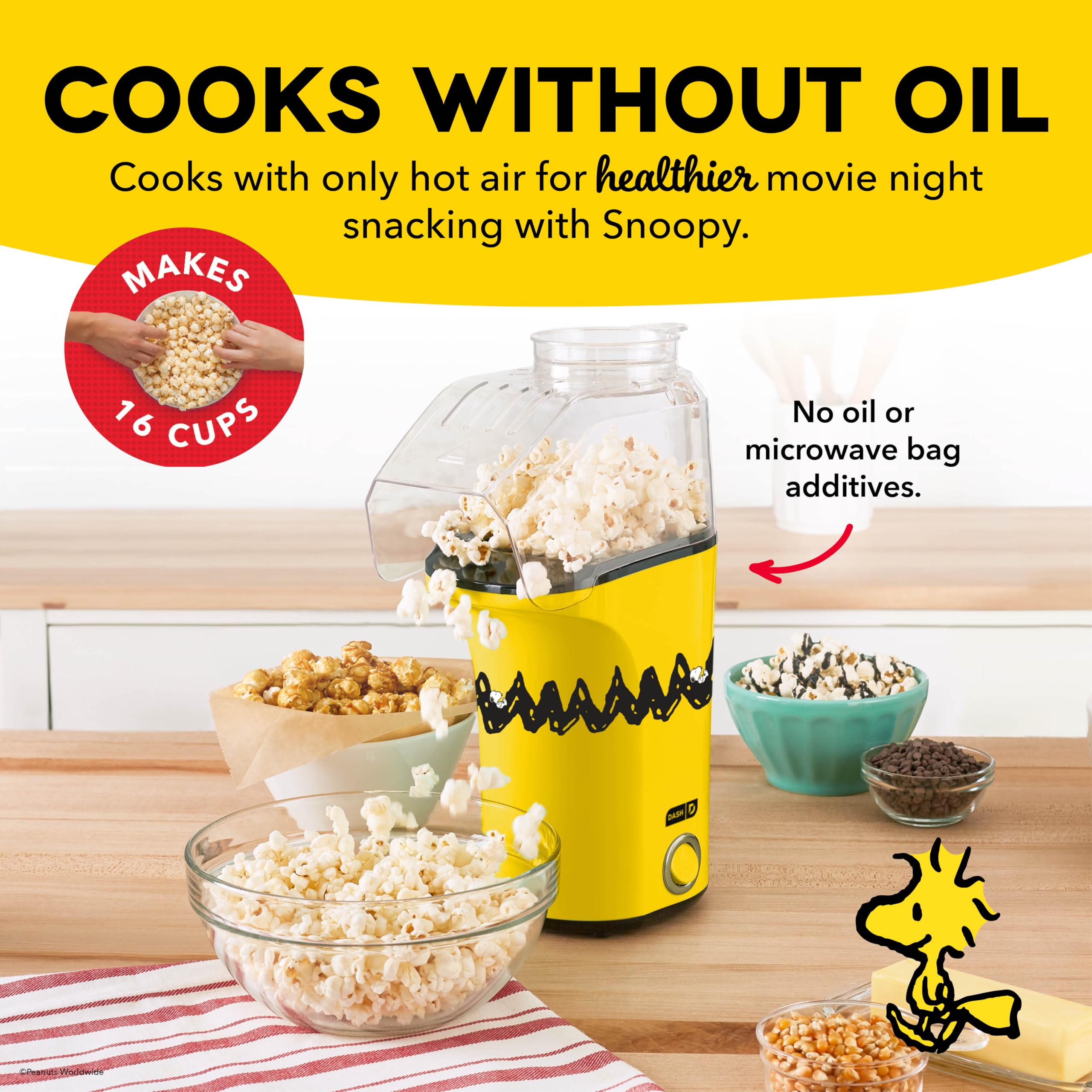 Peanuts x Dash Fresh Pop Popcorn Maker