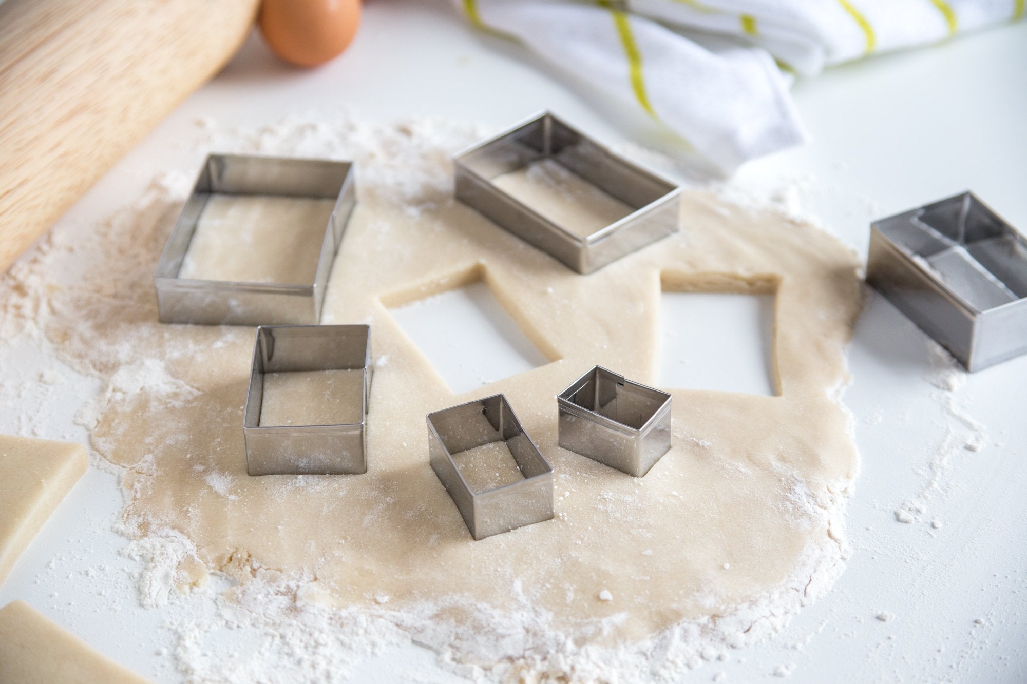 Fox Run Rectangle Cookie Cutters, 4 X 4 X 1 Inches, Metallic