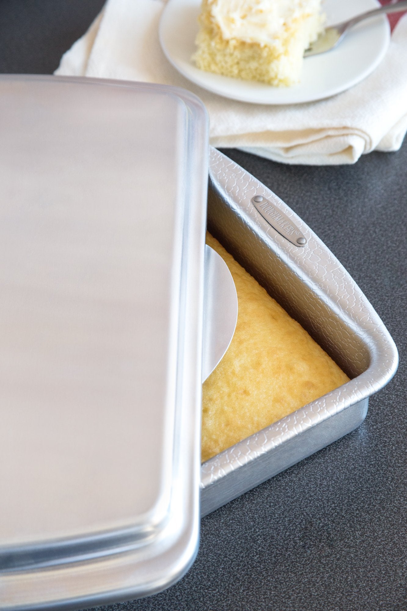 Doughmakers 9'' X 13'' Cake Lid For Doughmakers Cake Pan