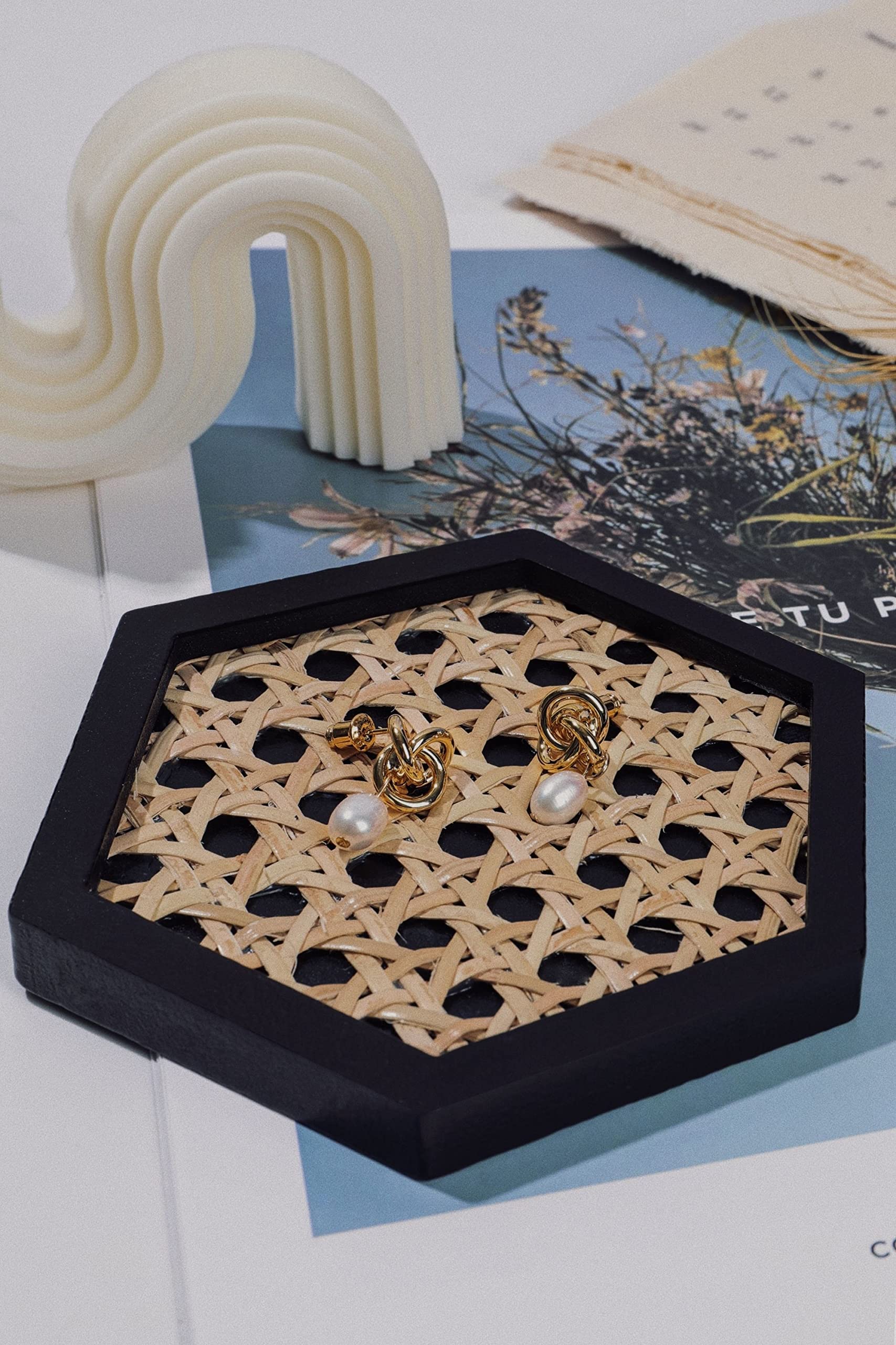 Unique Wooden Rattan Coasters | Stylish Rattan Decor To Protect Surfaces | Set Of 4 | Classic Black Coasters For Drinks | Natura