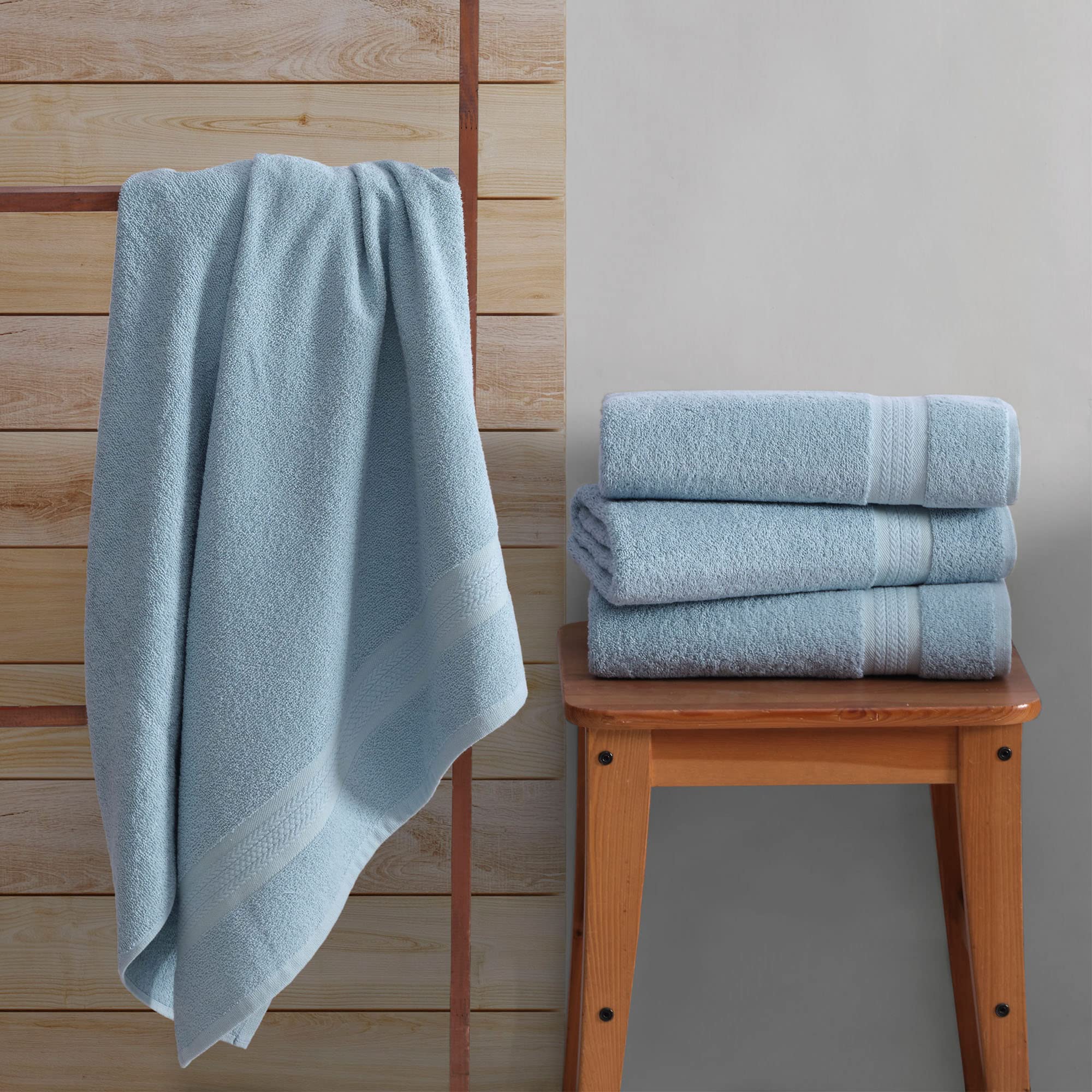 REGAL RUBY 4 Pack Blue Bath Towels Quick-Dry High Absorbent 100% Turkish Cotton Towel for Bathroom  Guests  Pool  Gym  Camp  Travel  College Dorm  Shower